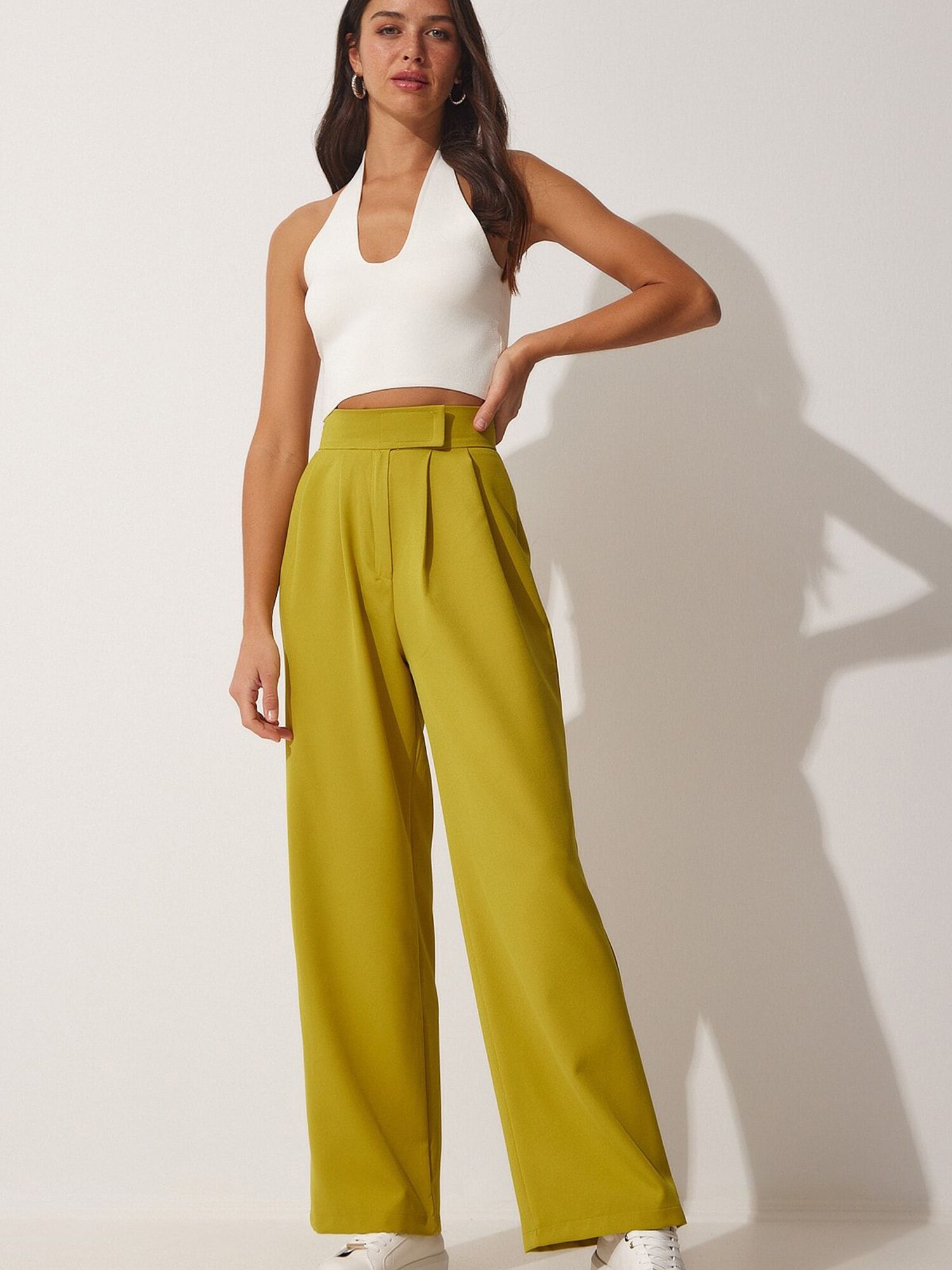 Thumbnail - Happiness stanbul Hose