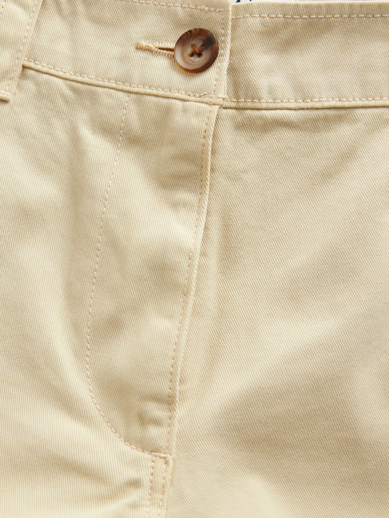 Thumbnail - Next Hose