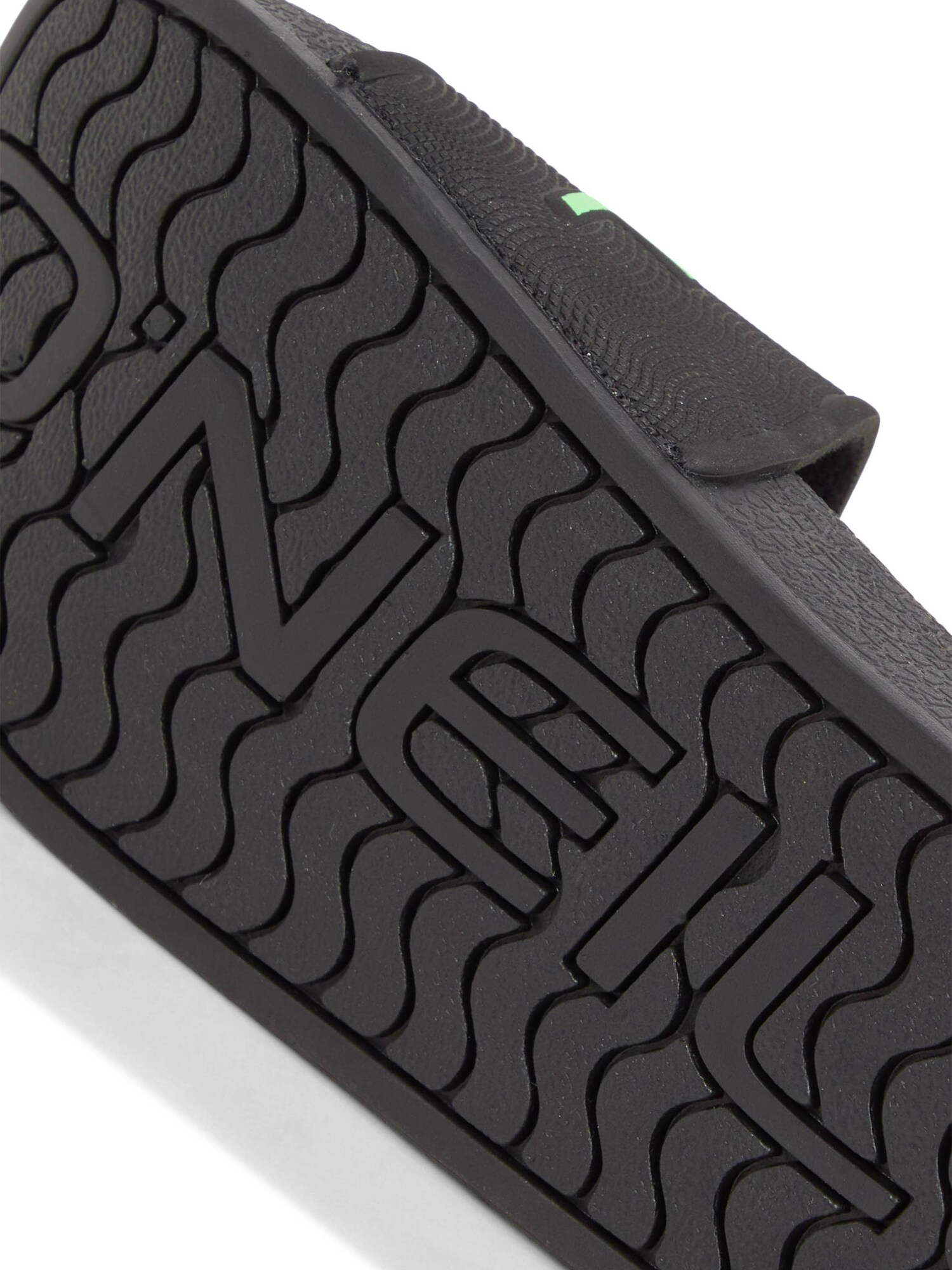 Thumbnail - Offene Schuhe
