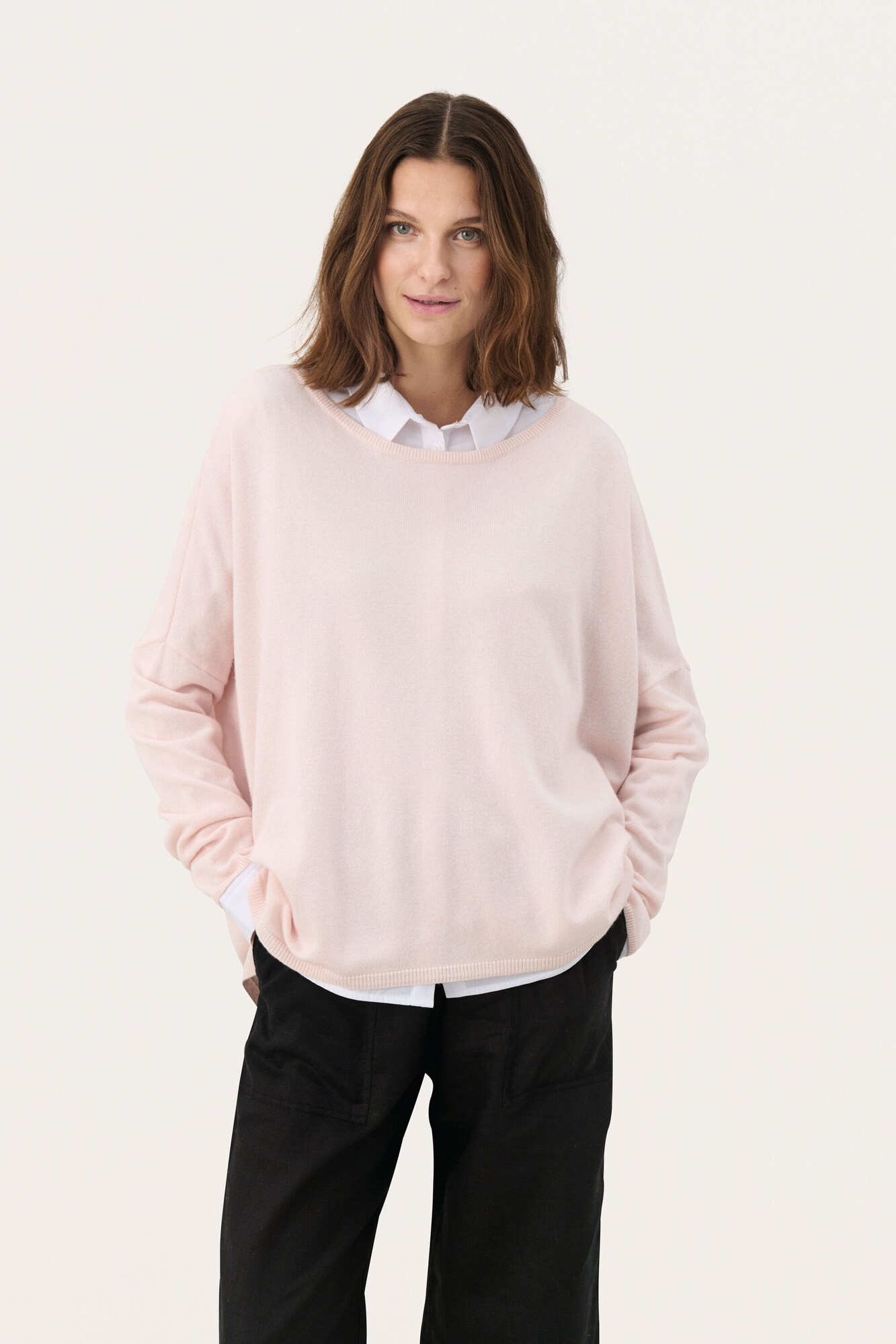 Thumbnail - Part Two Pullover Tila
