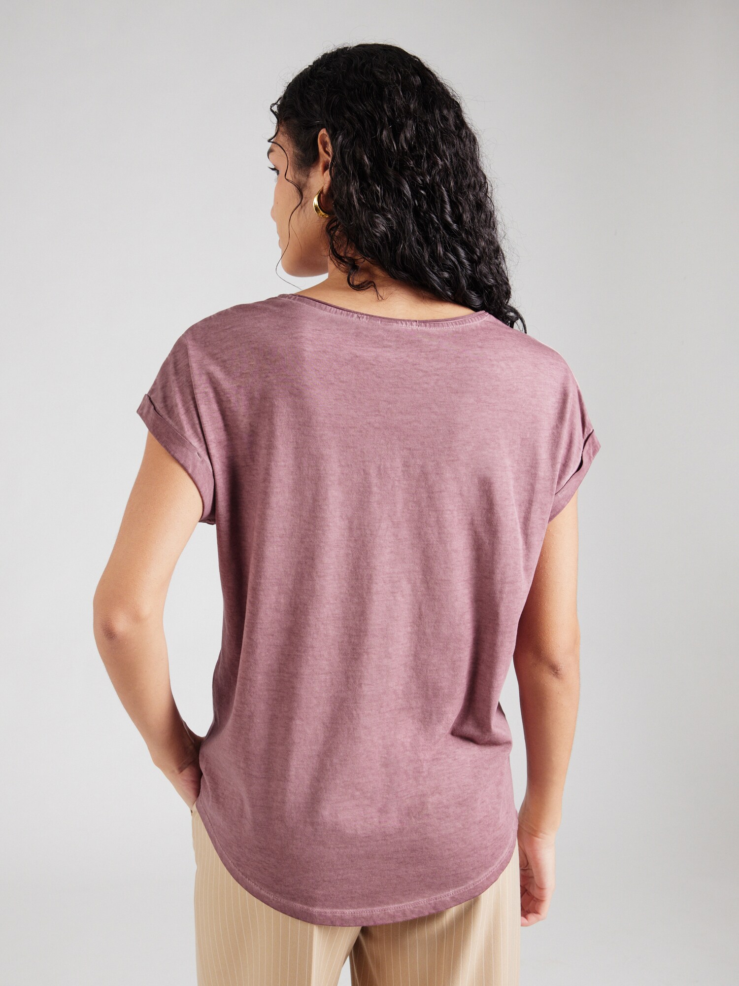 Thumbnail - T-Shirt