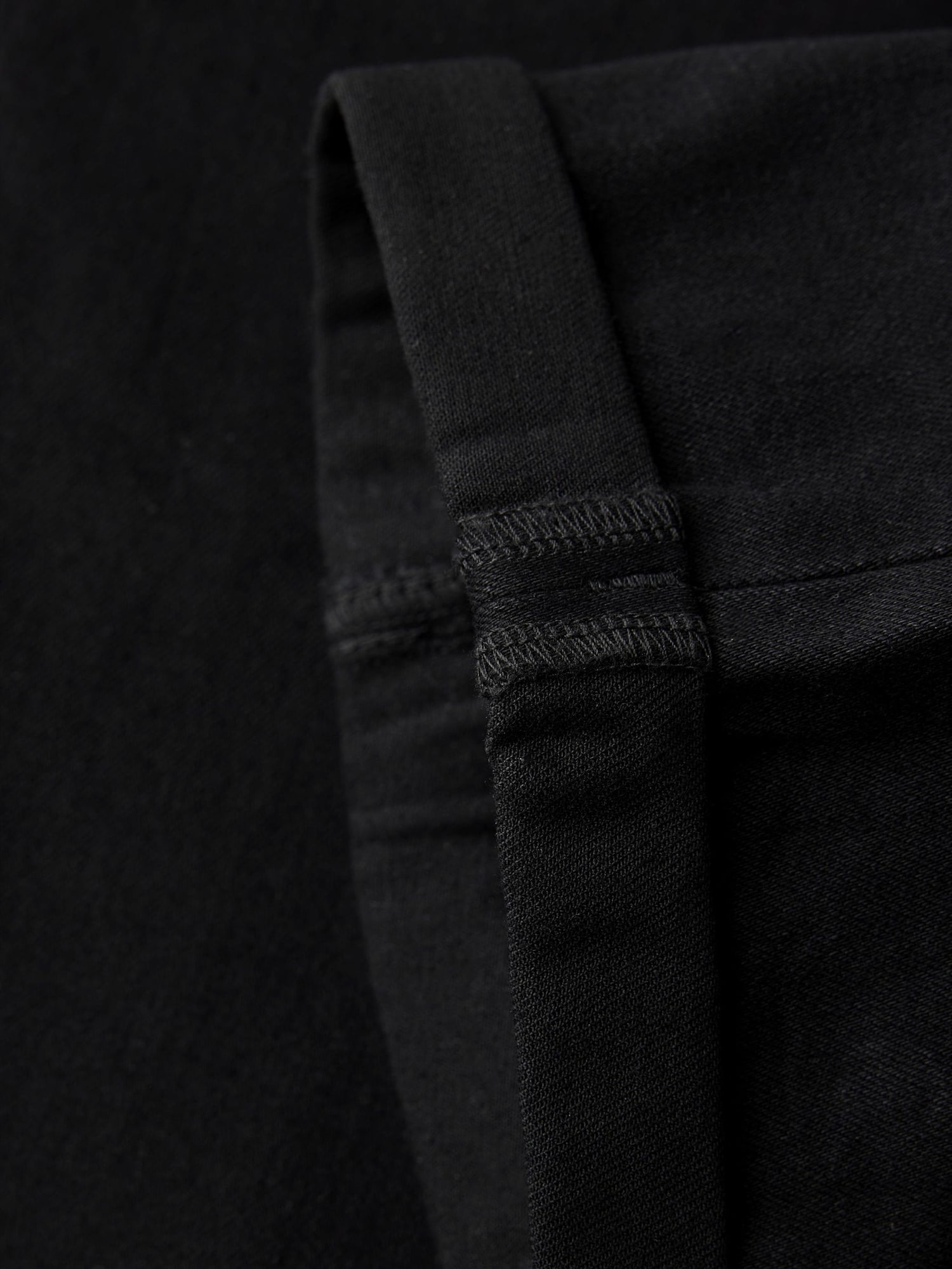 Thumbnail - TWO SOON Shorts