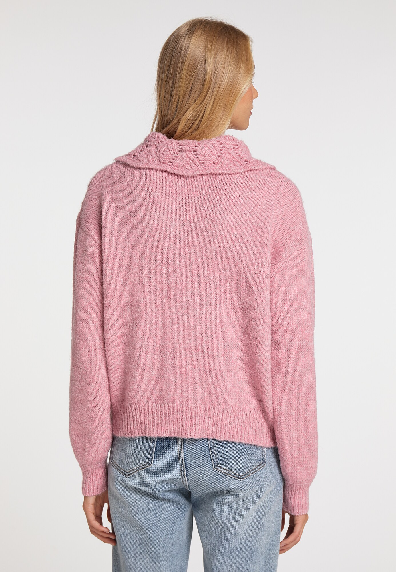 Thumbnail - MYMO Pullover