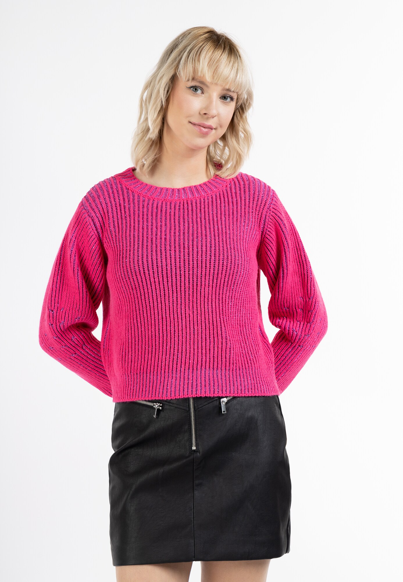 Thumbnail - myMo at night Pullover