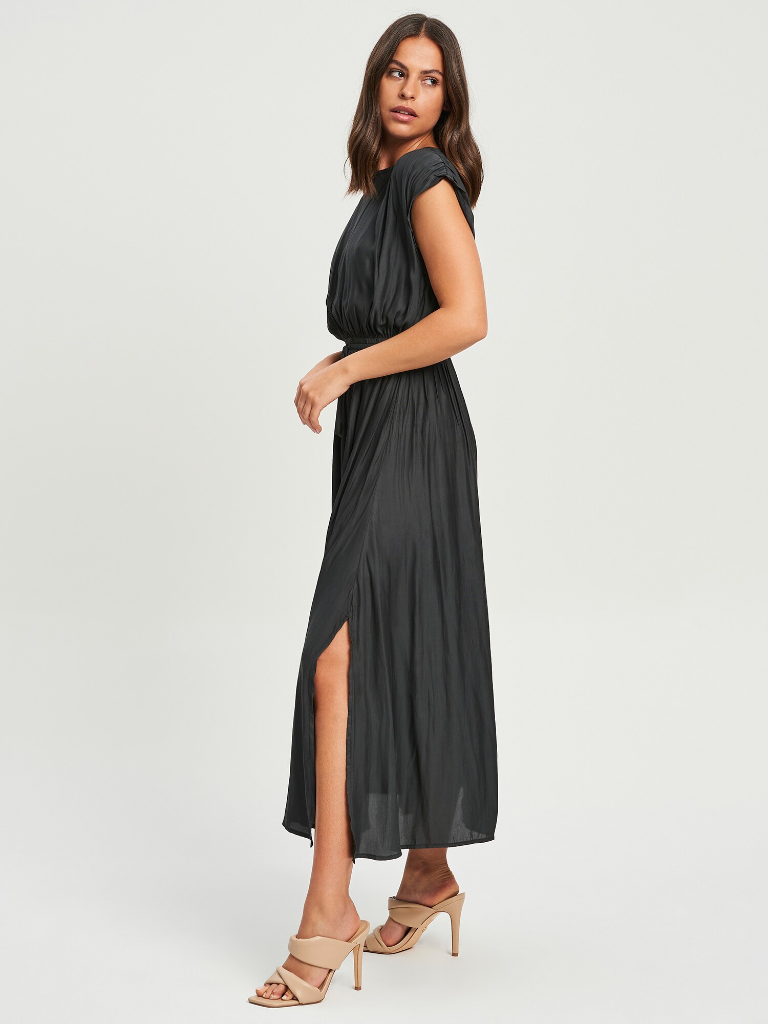 Thumbnail - Willa Kleid Carol