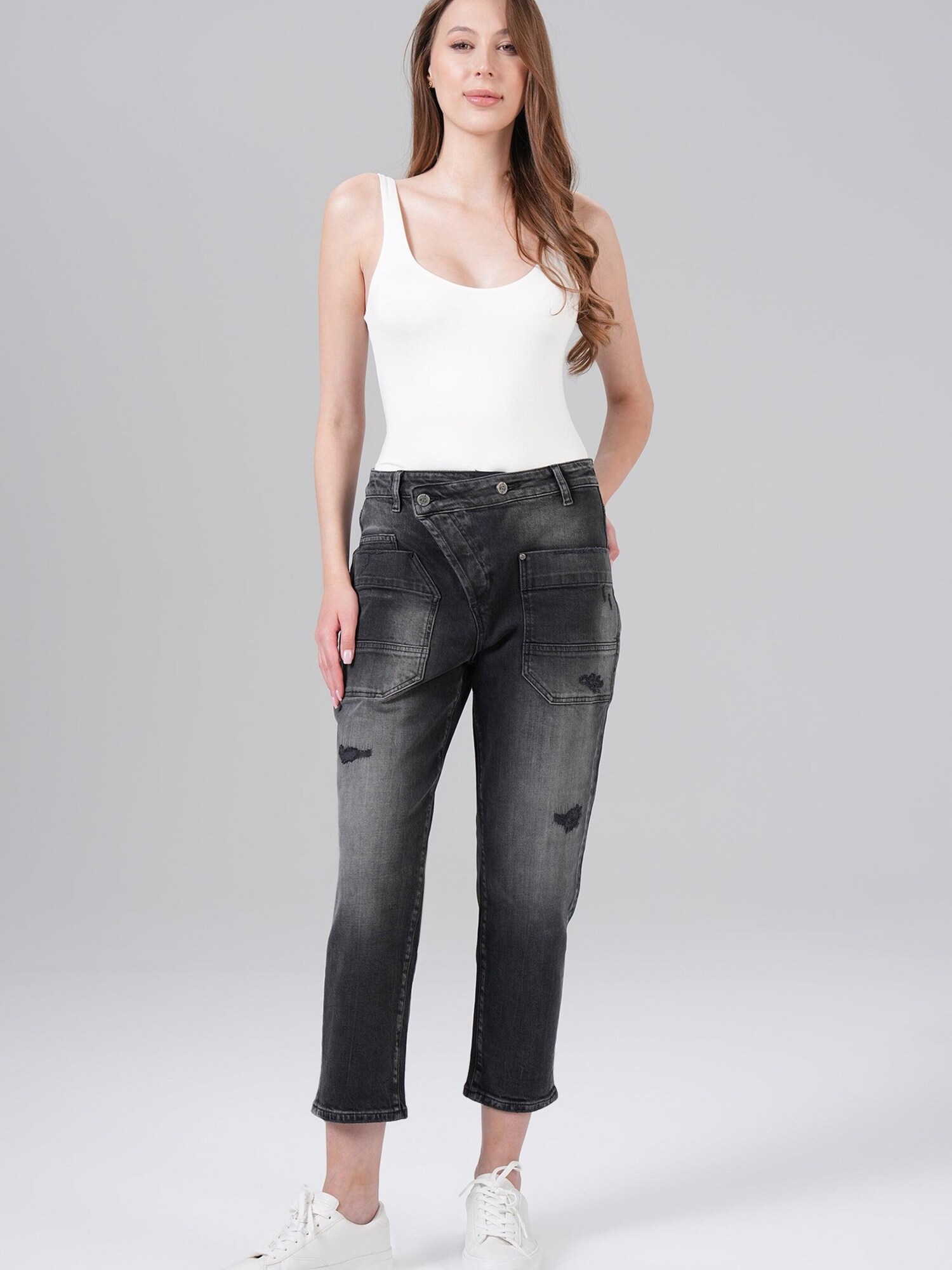 M.O.D MIRACLE OF DENIM Traperice crna