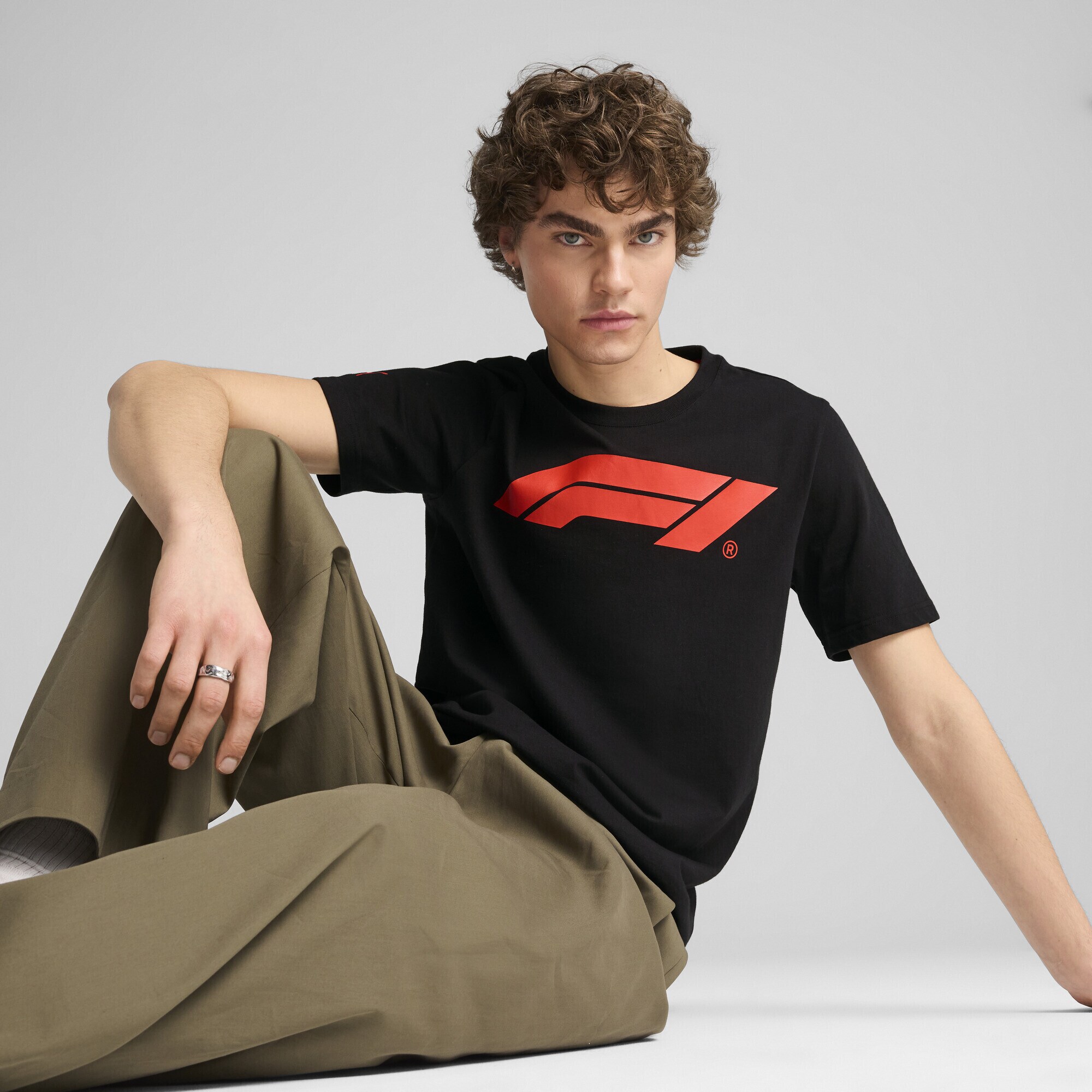 PUMA Funkcionális felső 'F1® Essentials'  vérvörös / fekete termék 2. képe