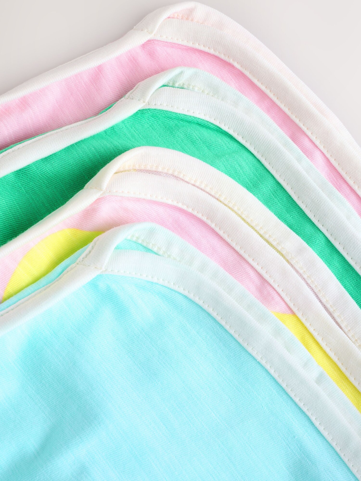 Thumbnail - Next Shorts