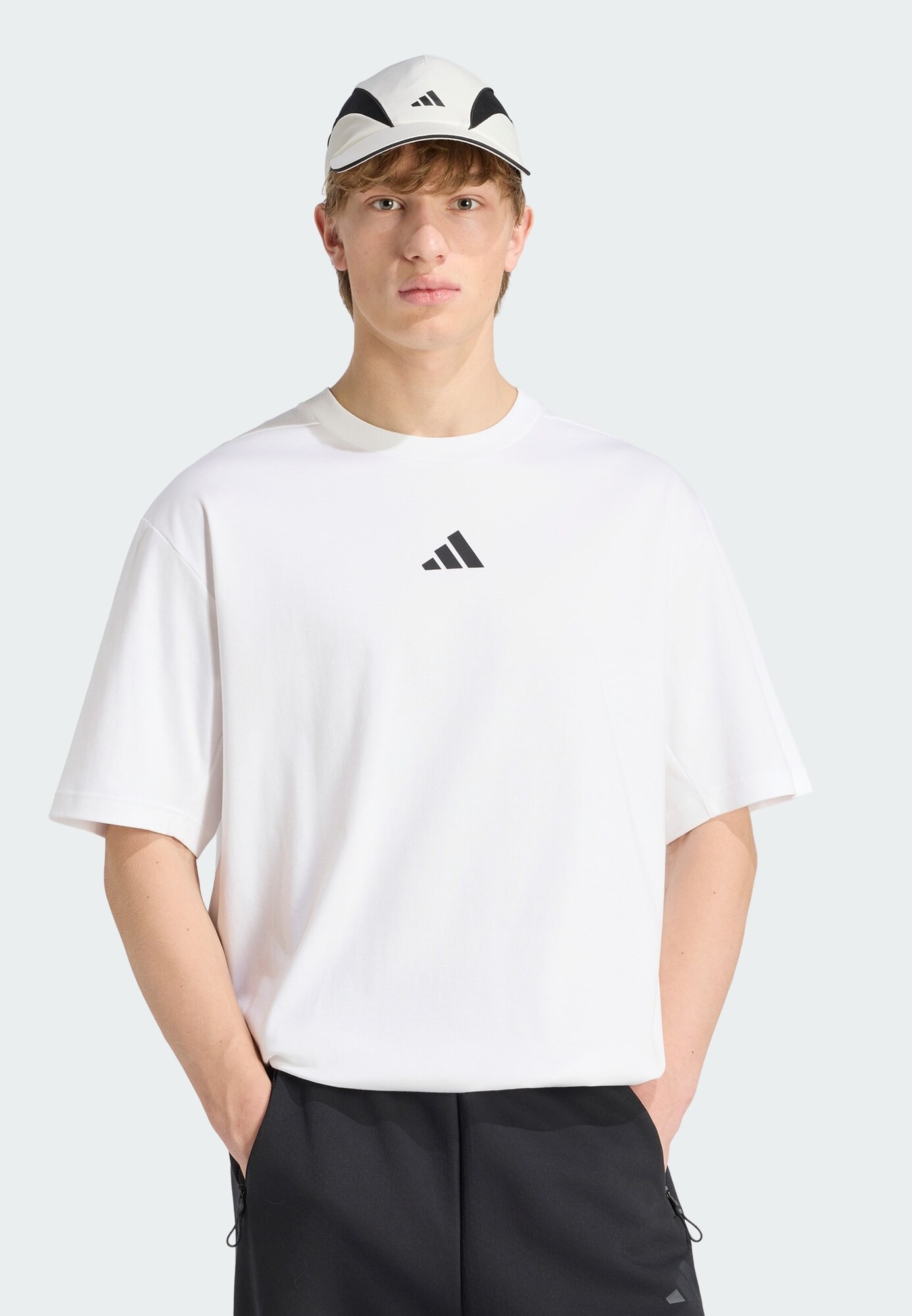 ADIDAS SPORTSWEAR Camiseta funcional 'Z.N.E.' negro / blanco – imagen 2