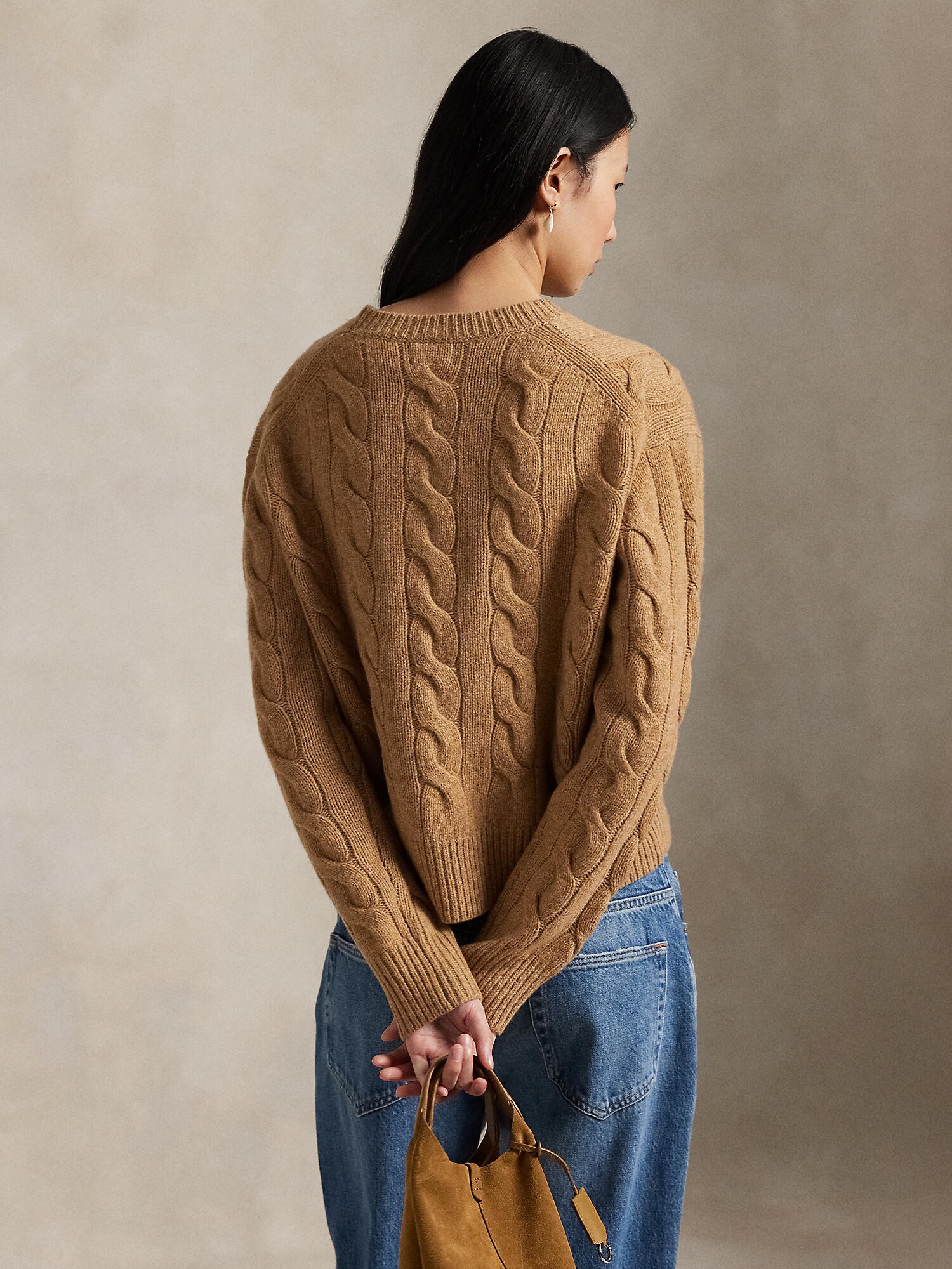 Thumbnail - Pullover