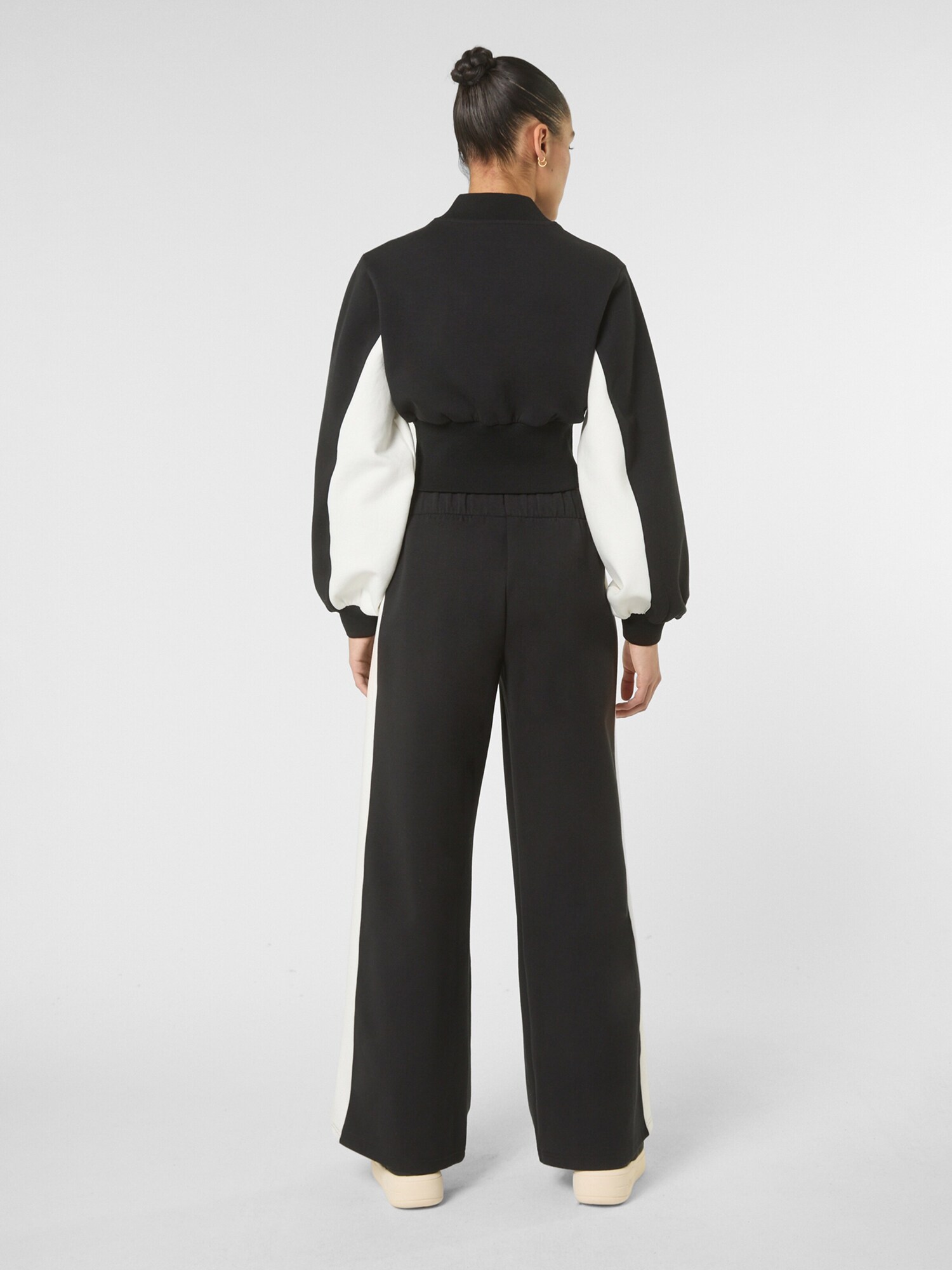 FILA Pantalón 'LECORE wide contrast panel scuba track pants' negro – imagen 2