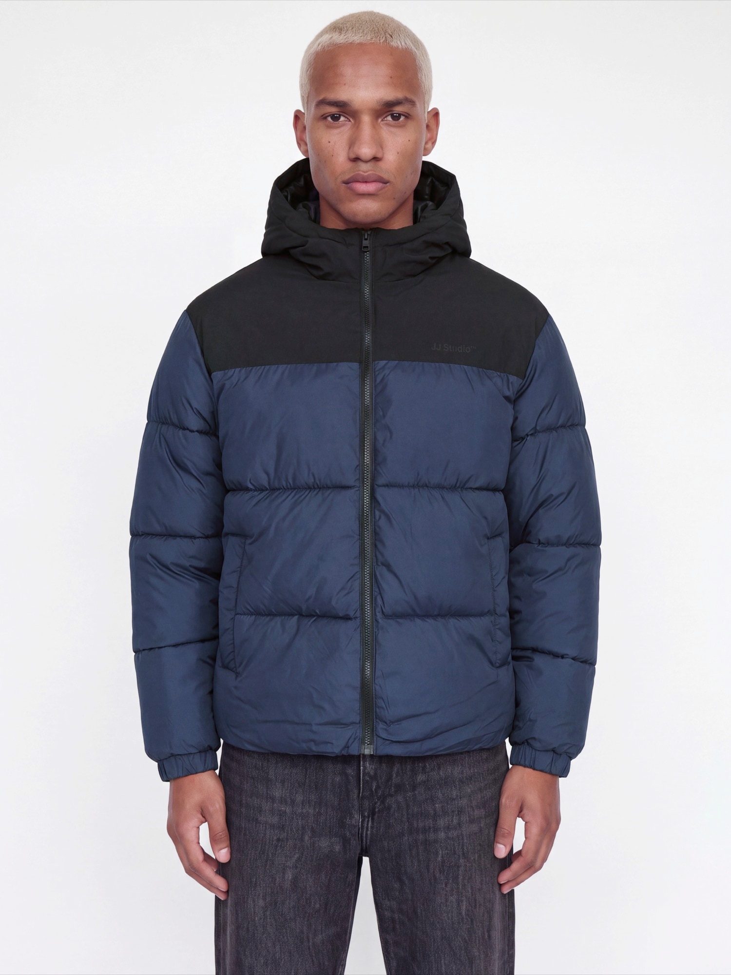 JACK & JONES Geacă de iarnă JJRAZE bleumarin / negru