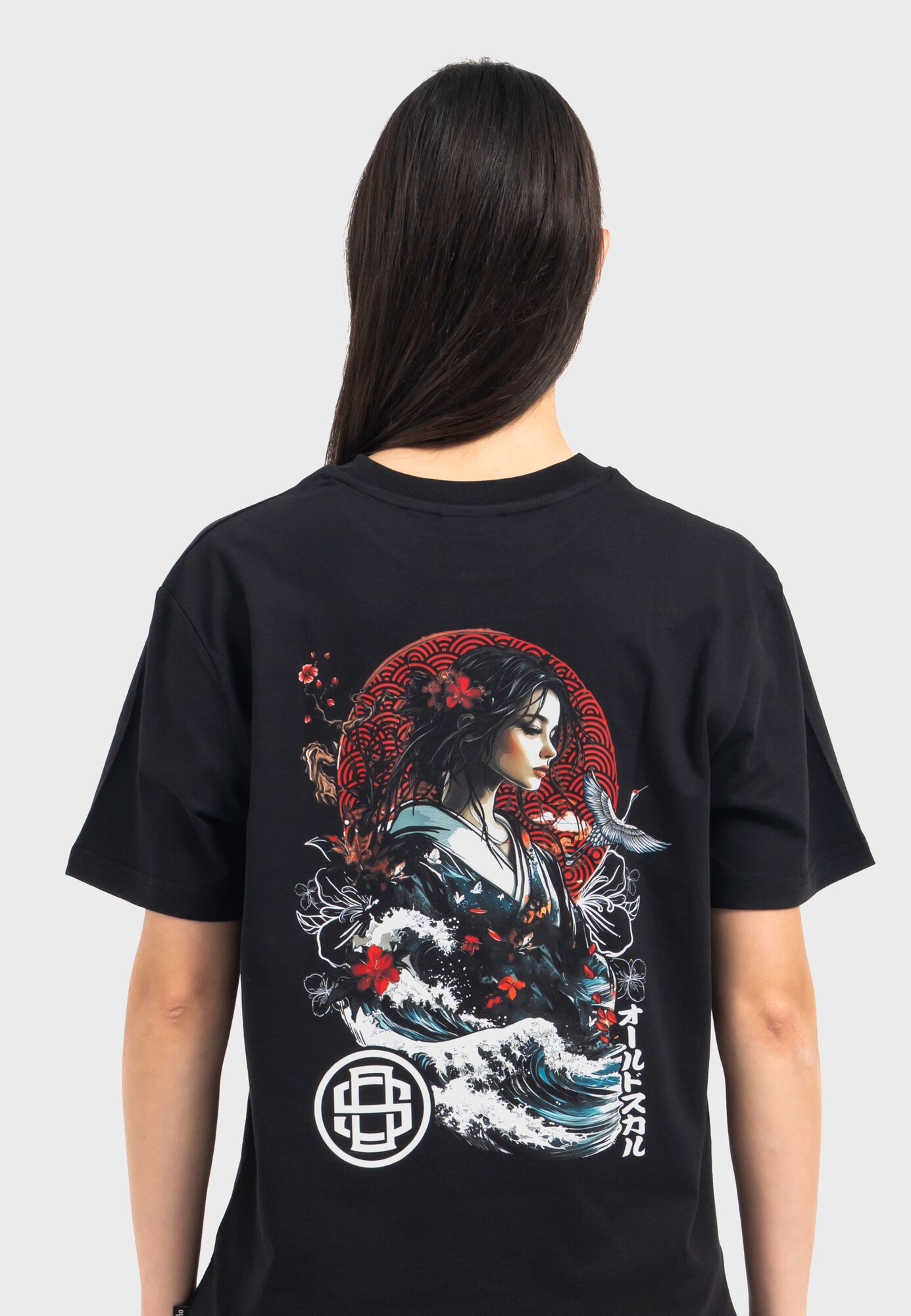 Thumbnail - T-Shirt 'Asian Blossom Queen Logo Graphic'
