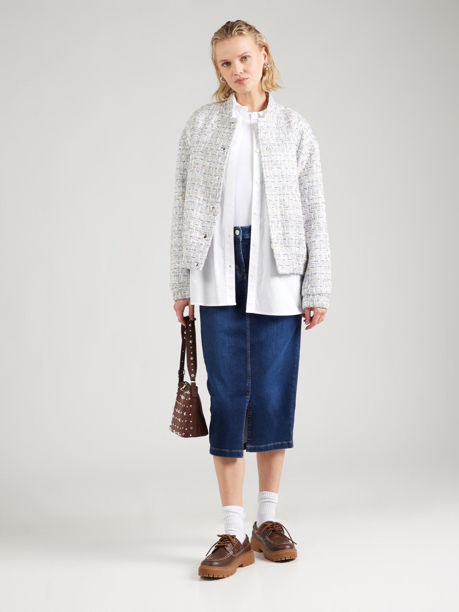 Thumbnail - COMMA Rock