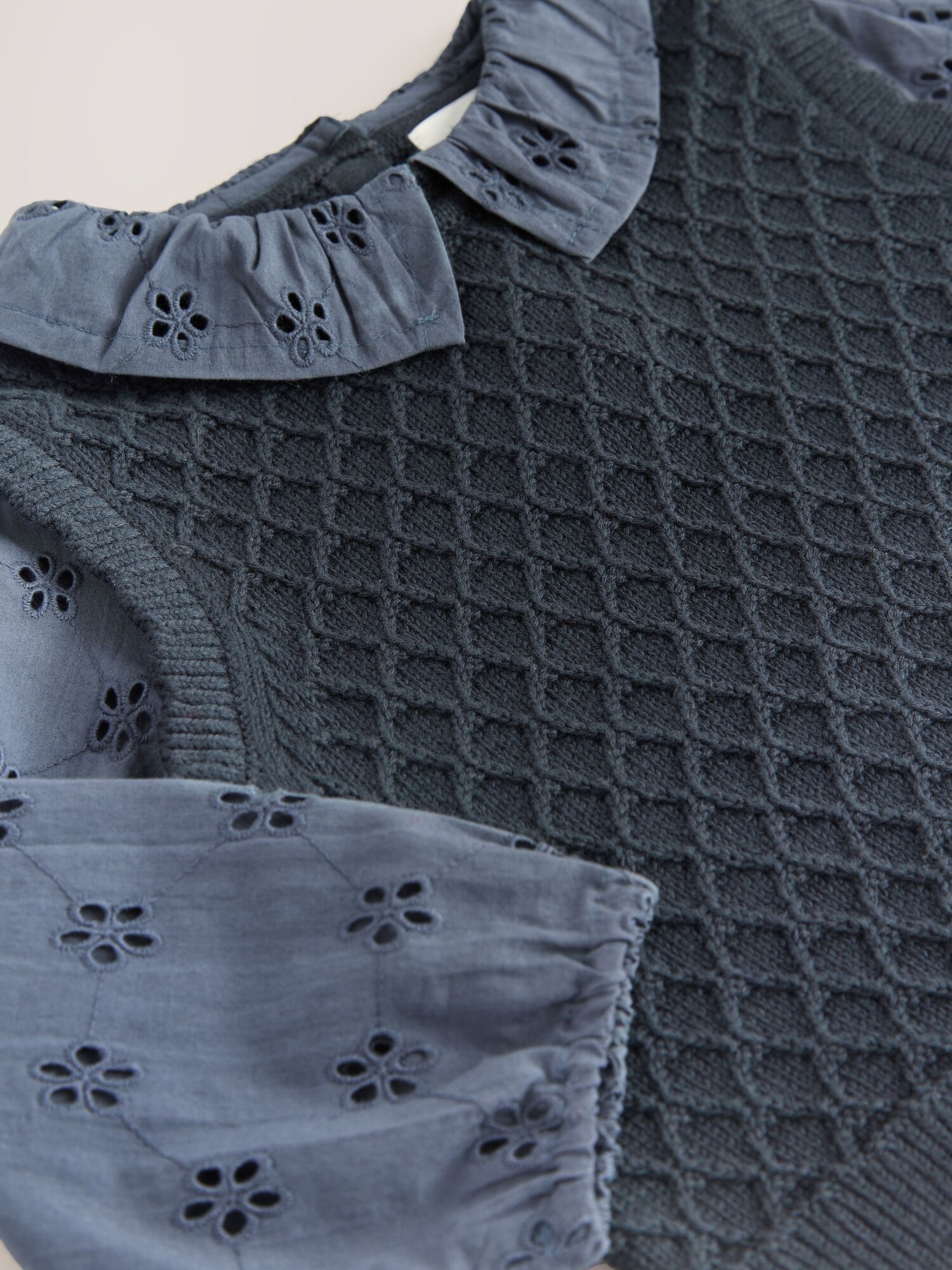 Thumbnail - Next Pullover