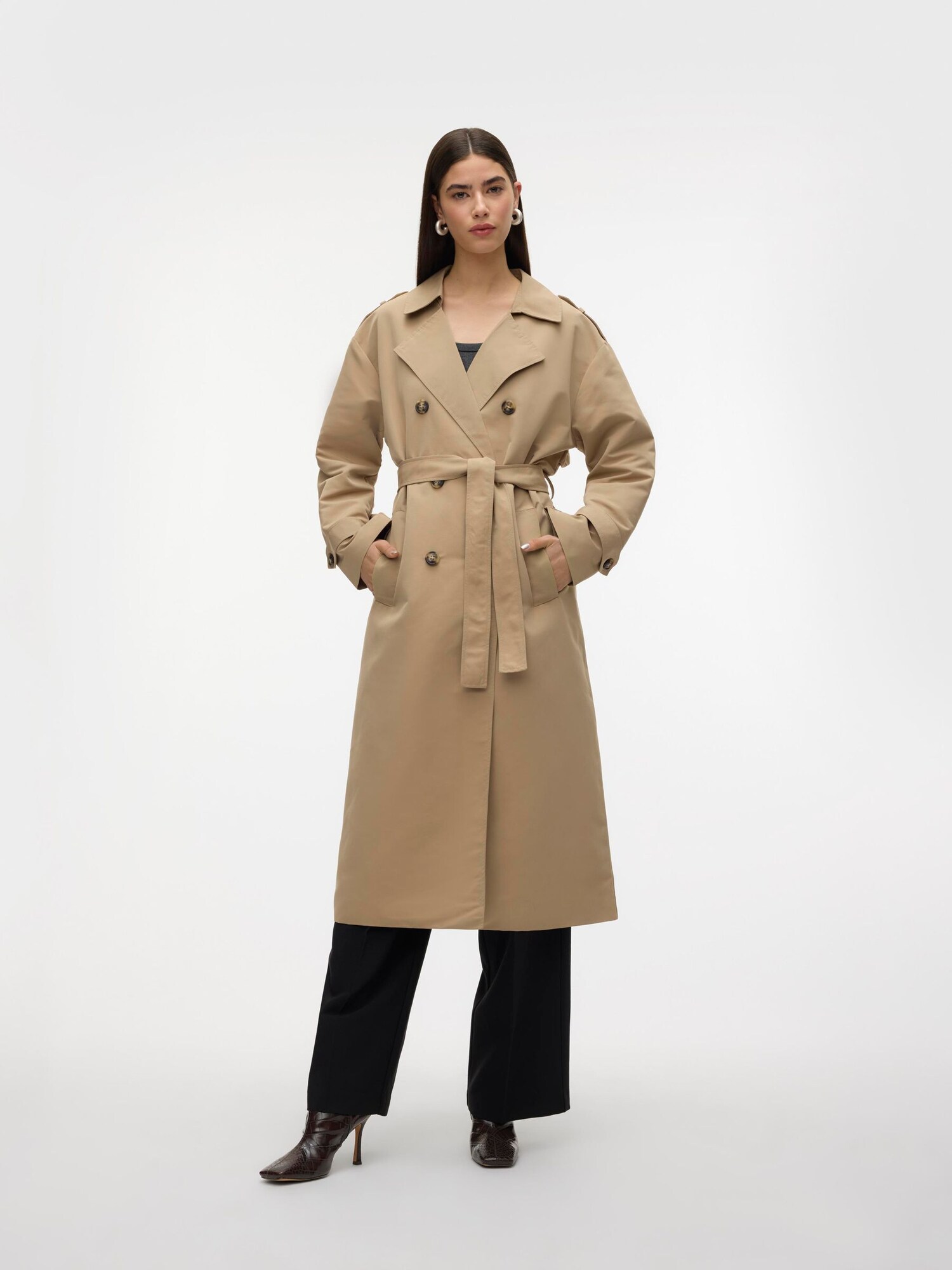 VERO MODA Átmeneti kabátok 'Chloe'  sötét bézs termék 2. képe