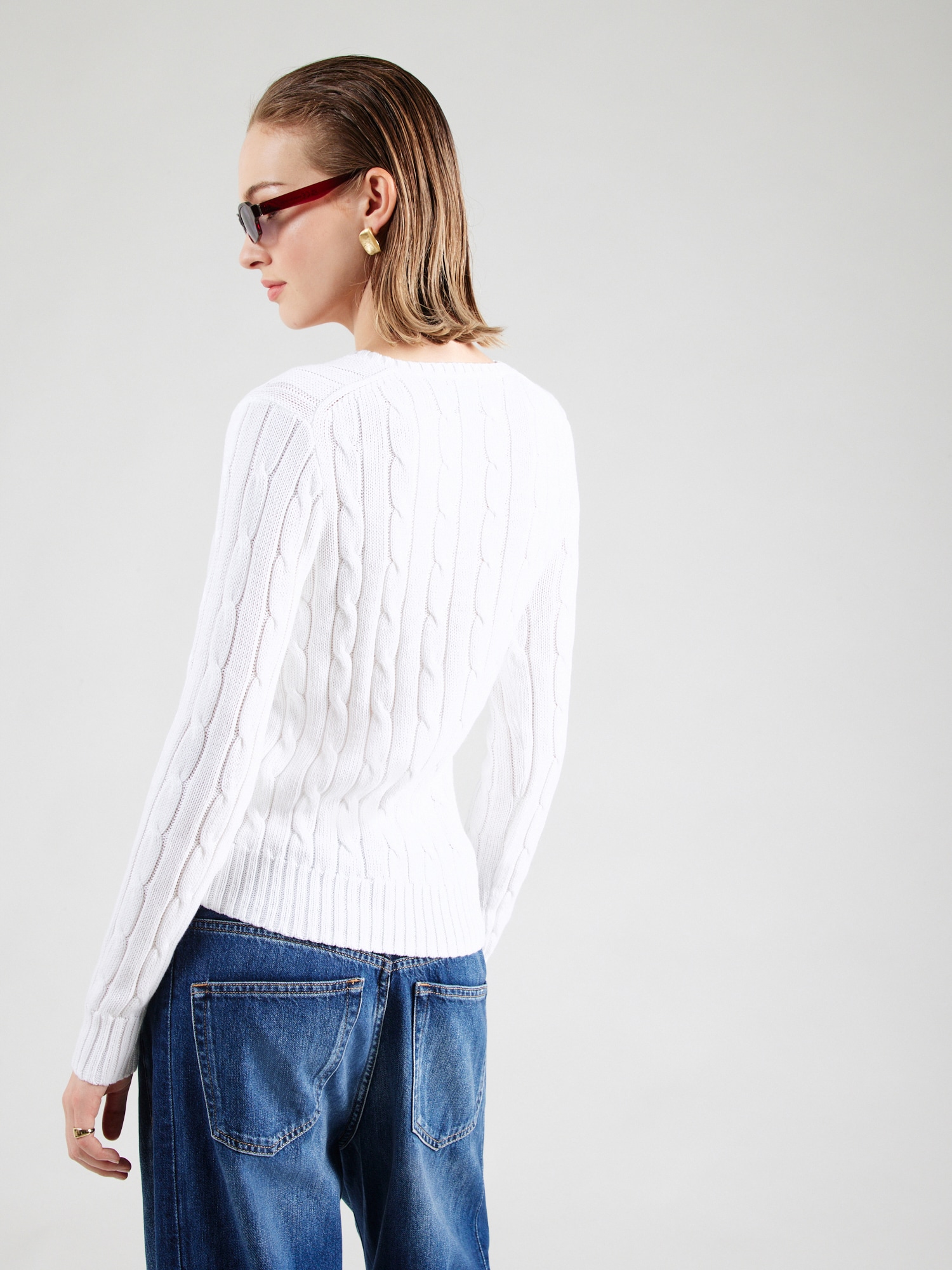 Thumbnail - Pullover