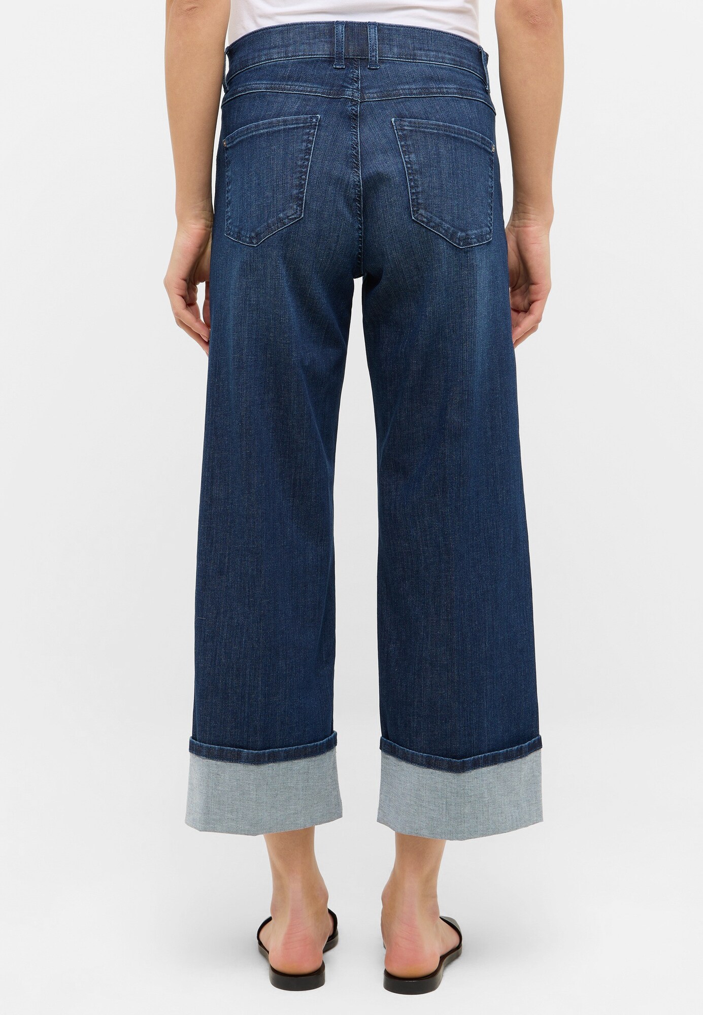 Thumbnail - Jeans
