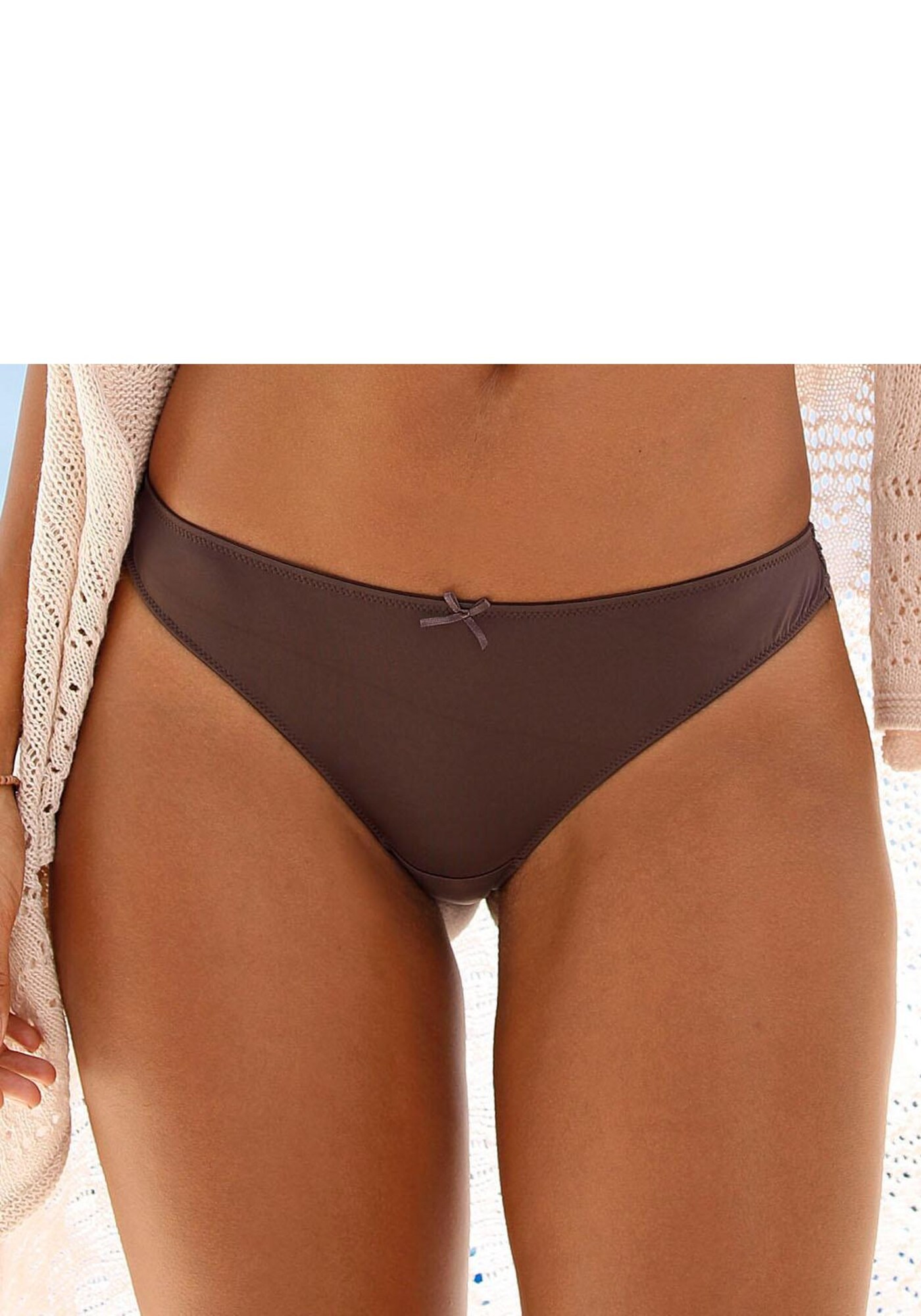 PETITE FLEUR String bugyik  testszínű / csokoládé / púder termék 2. képe