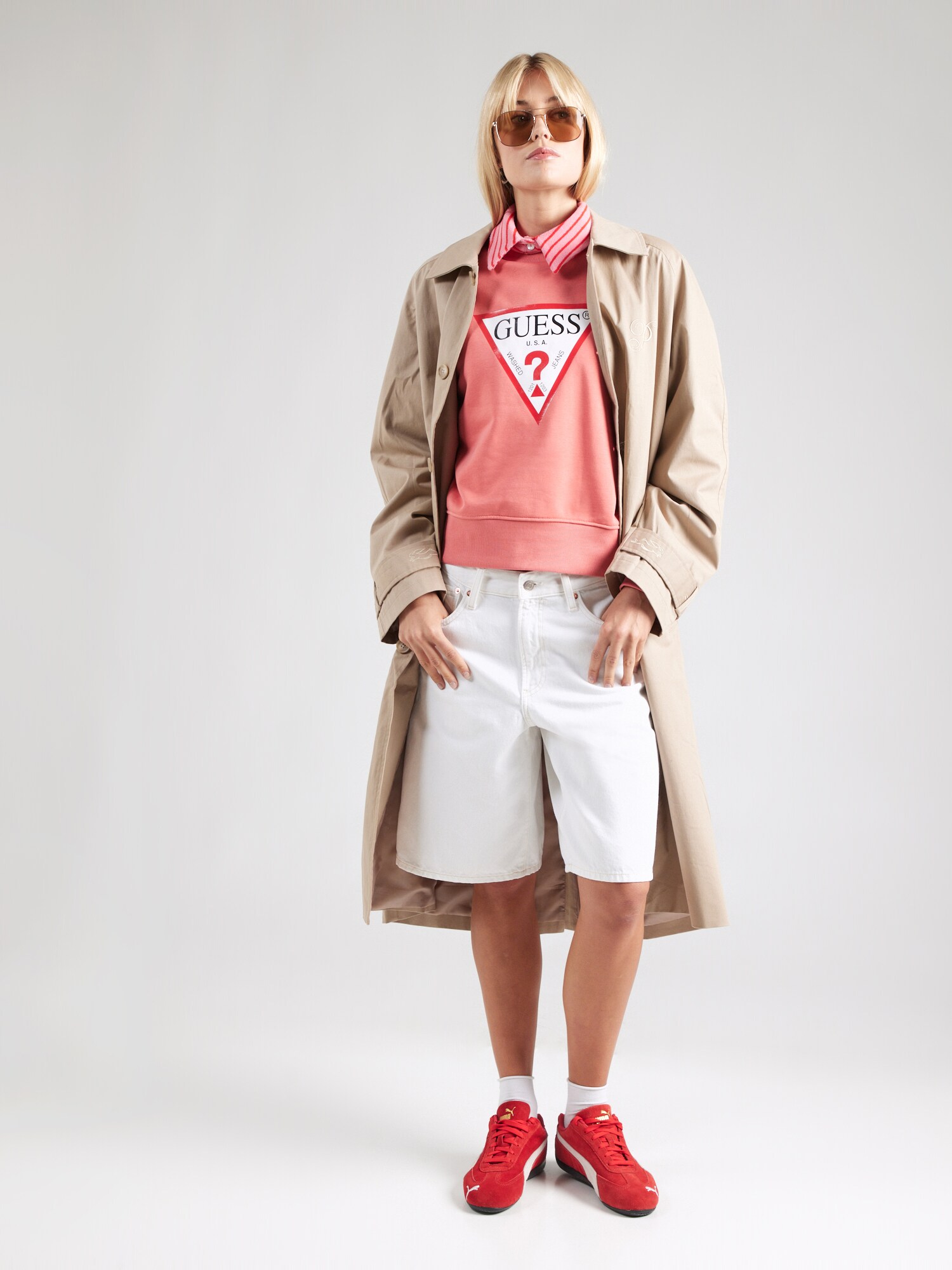 Thumbnail - GUESS Sweatshirt