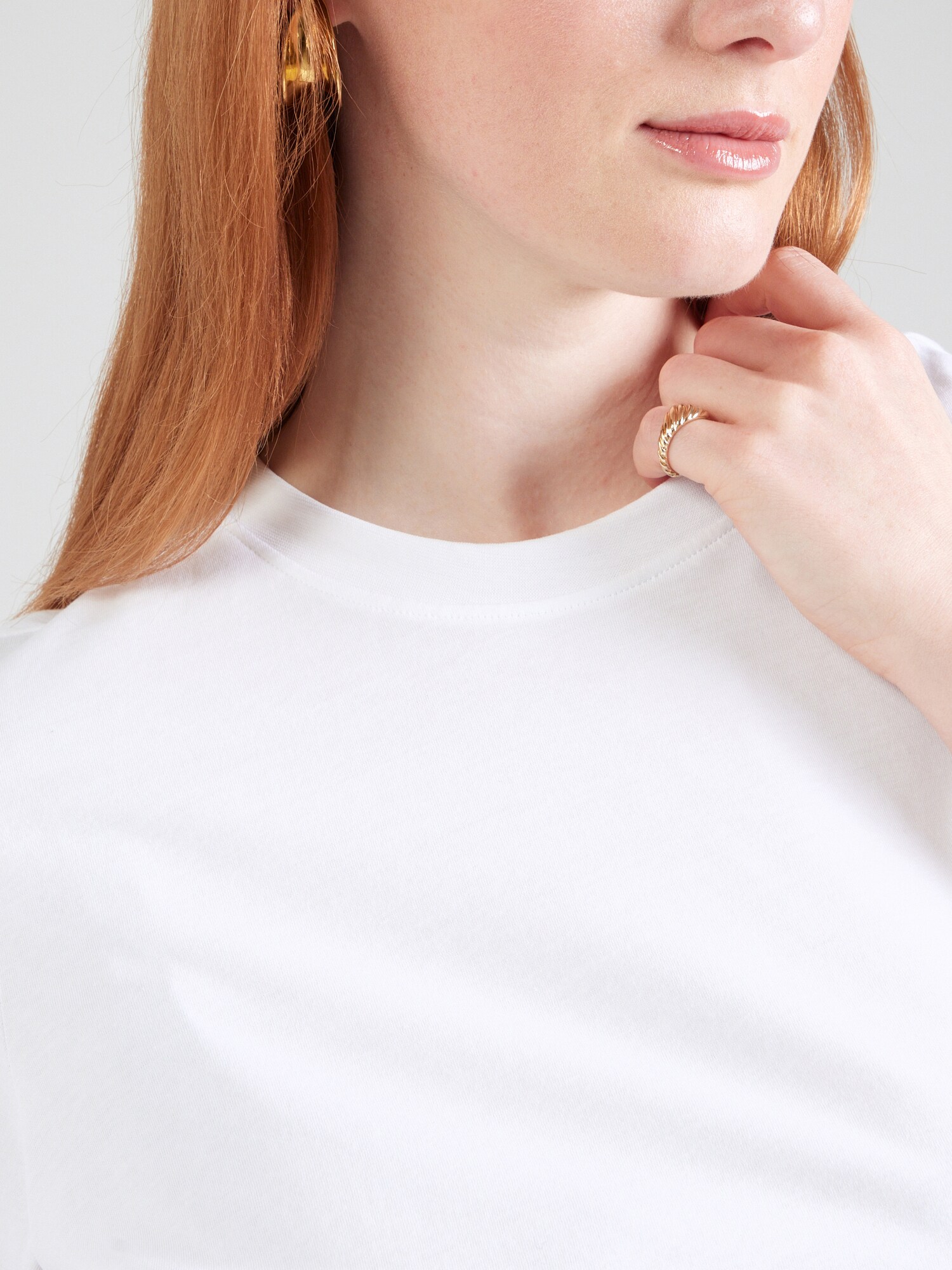 Vero Moda Curve Tričko 'VMPaulina' biela (obrázok 5)