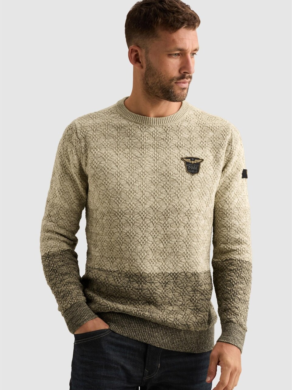 Tröja 'Pullover with gradient and tape detail'