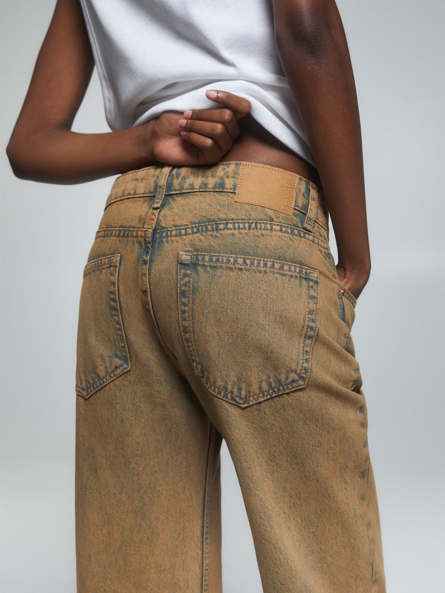 Pull&Bear Farmer  dohánybarna termék 2. képe