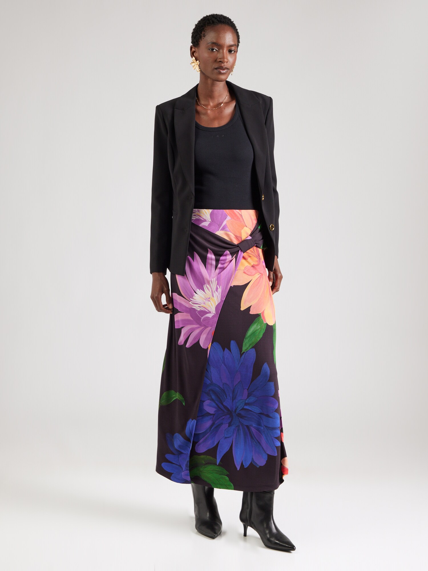 Thumbnail - Ted Baker Rock