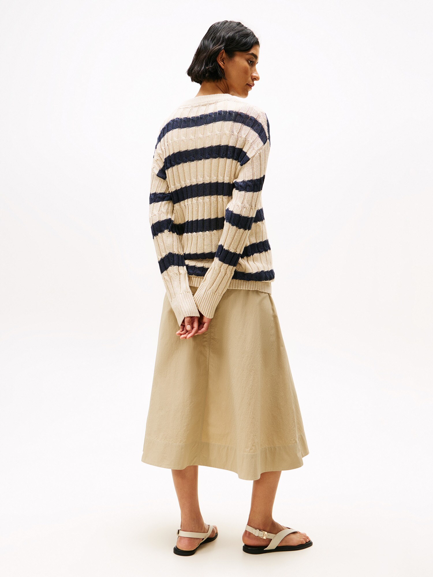 Thumbnail - Pullover