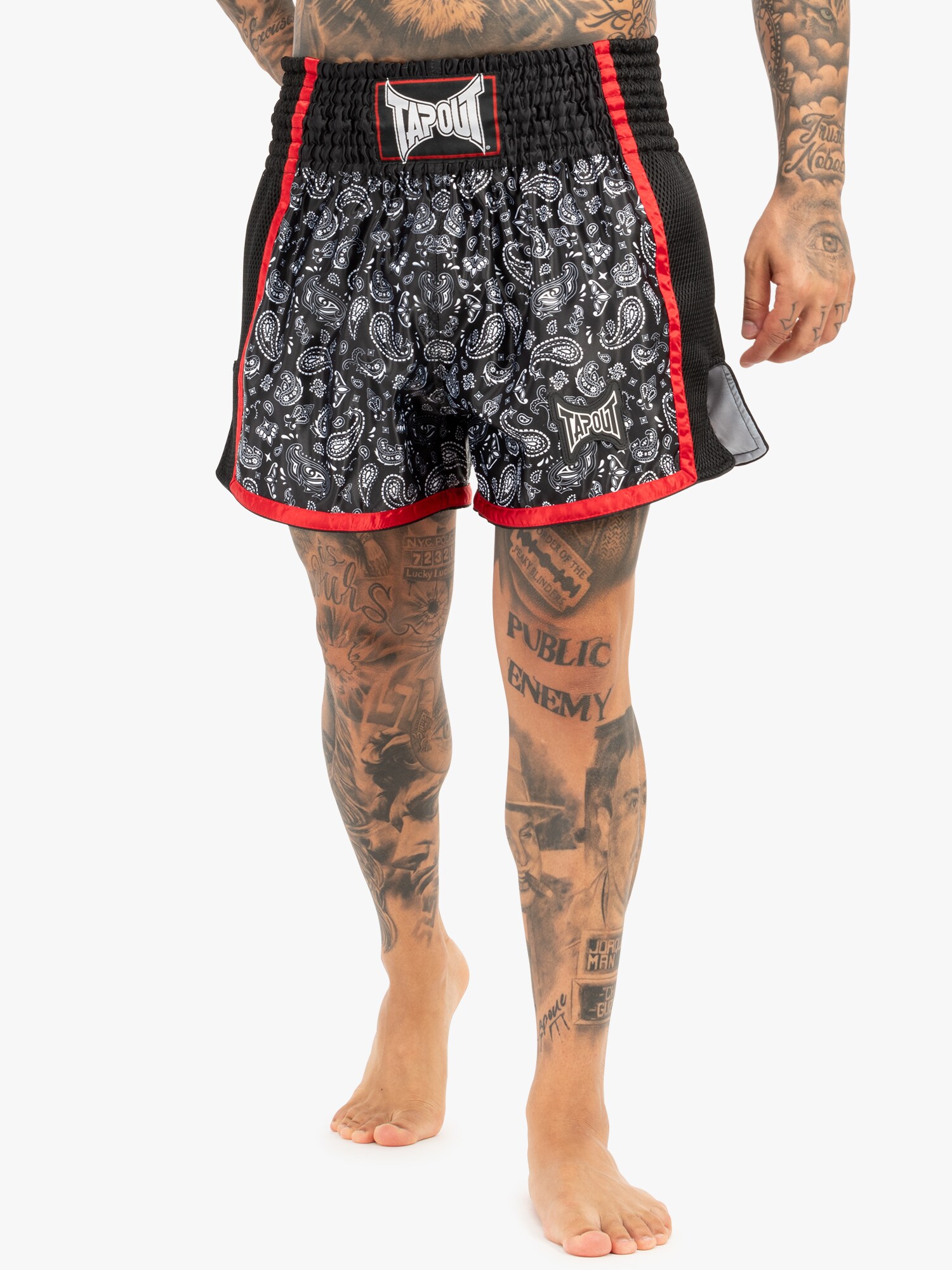 Tapout Sportnadrágok 'Camino'  tűzpiros / fekete / fehér termék 2. képe
