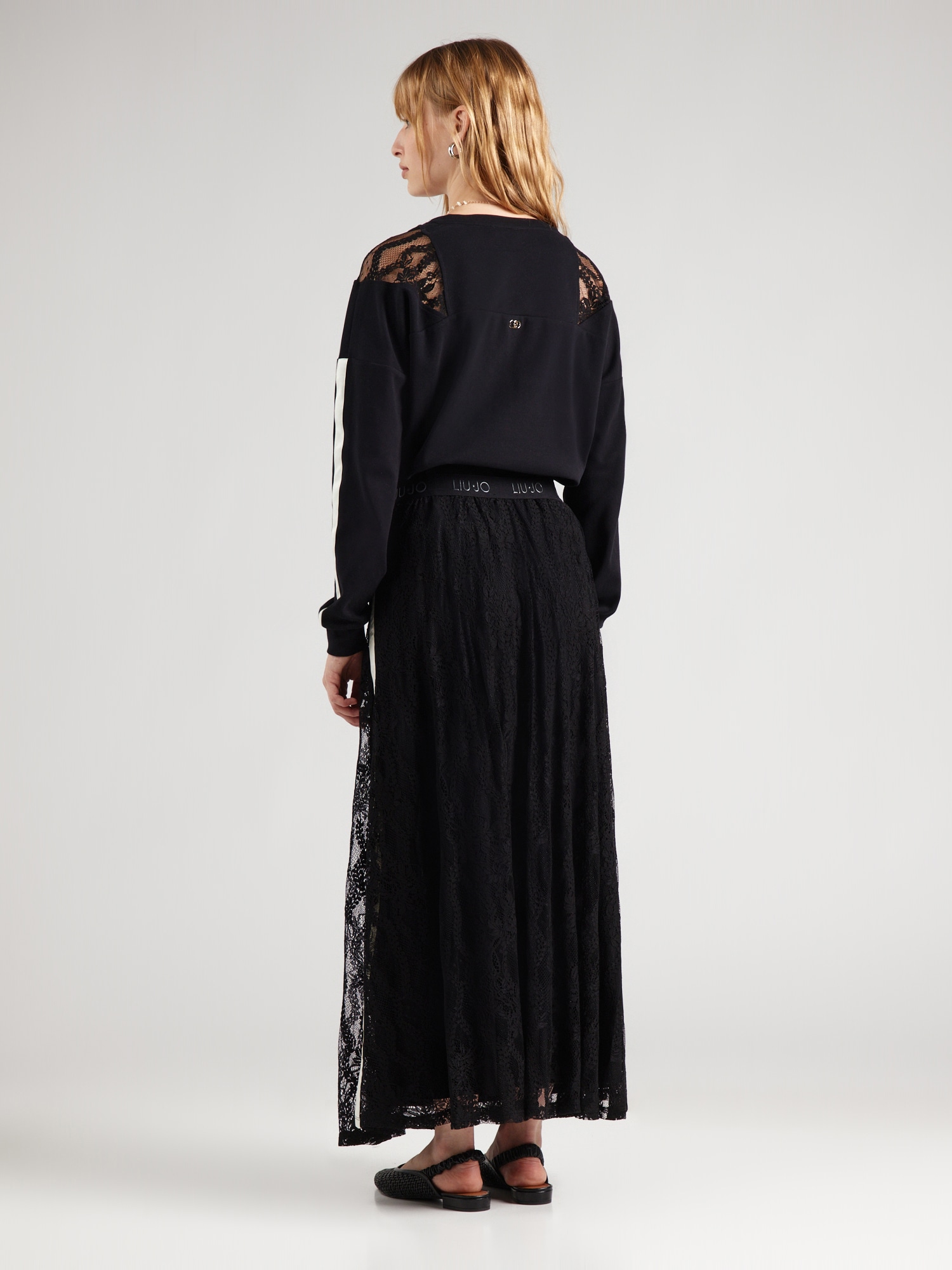 Thumbnail - Liu Jo Rock