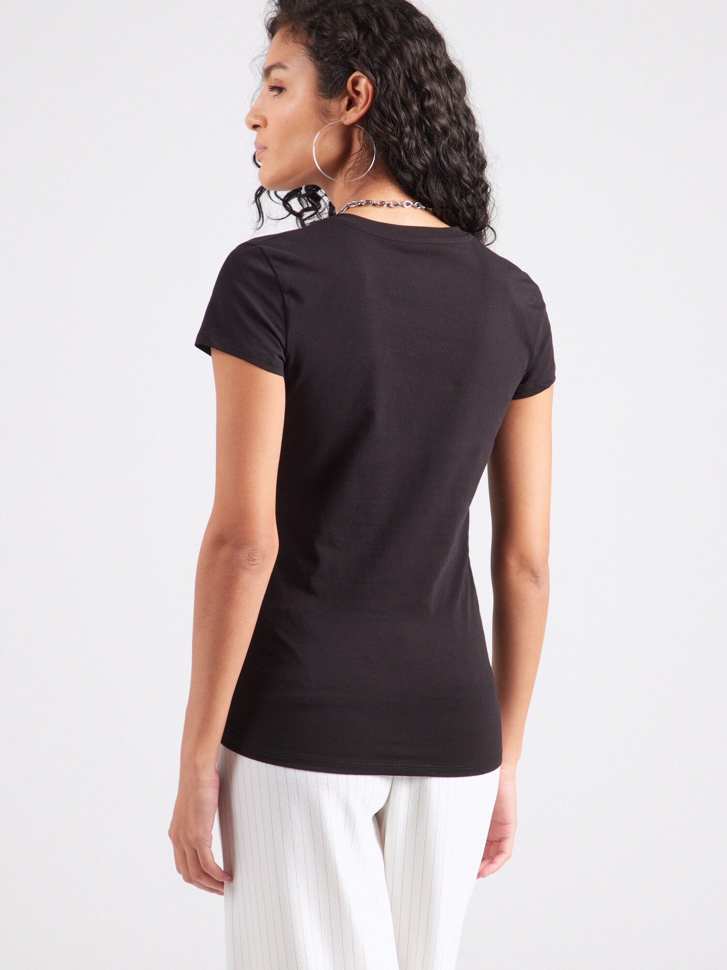 Thumbnail - T-Shirt
