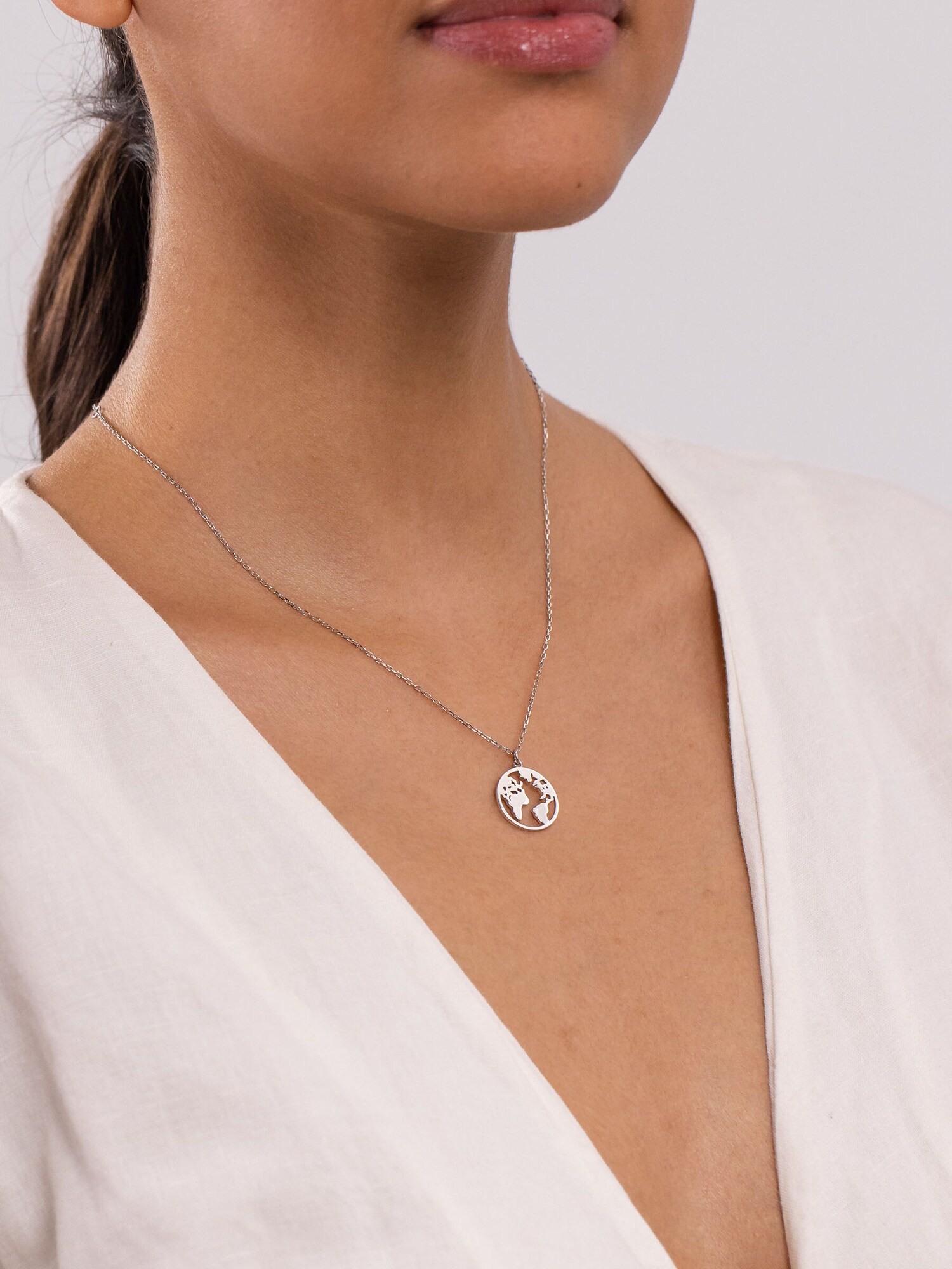 Thumbnail - PURELEI Kette World Map