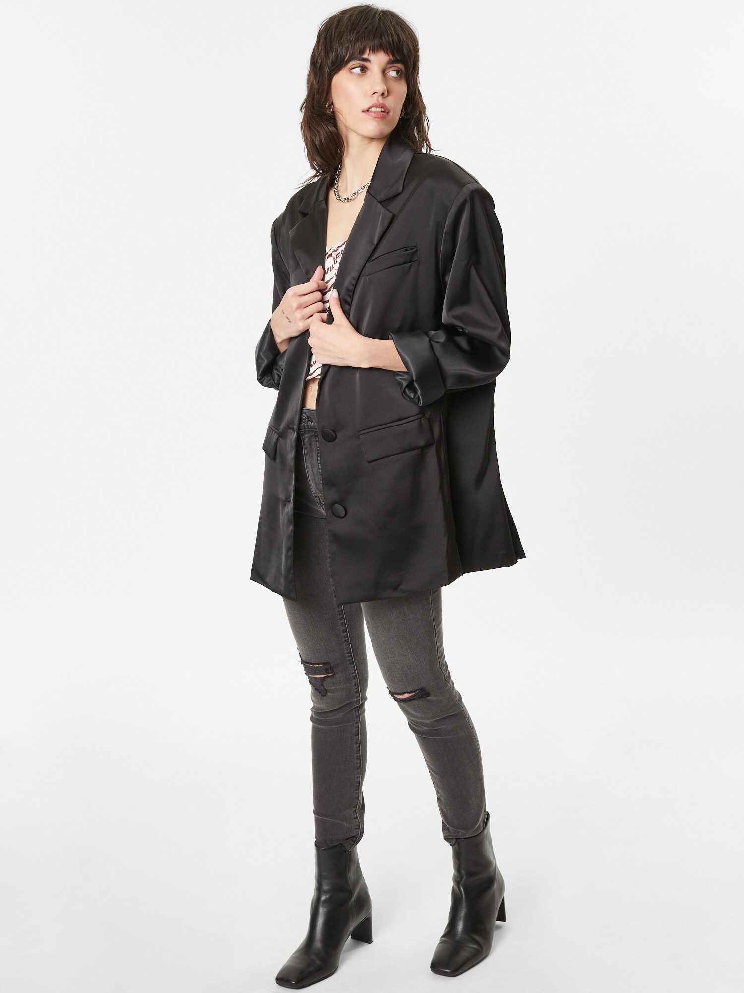 Thumbnail - Blazer