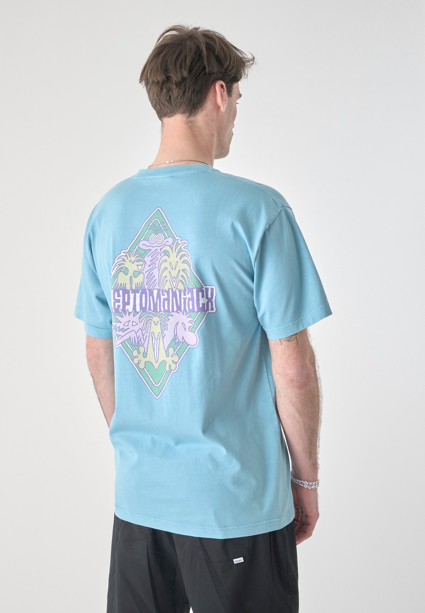 Thumbnail - Cleptomanicx T-Shirt Maniacx