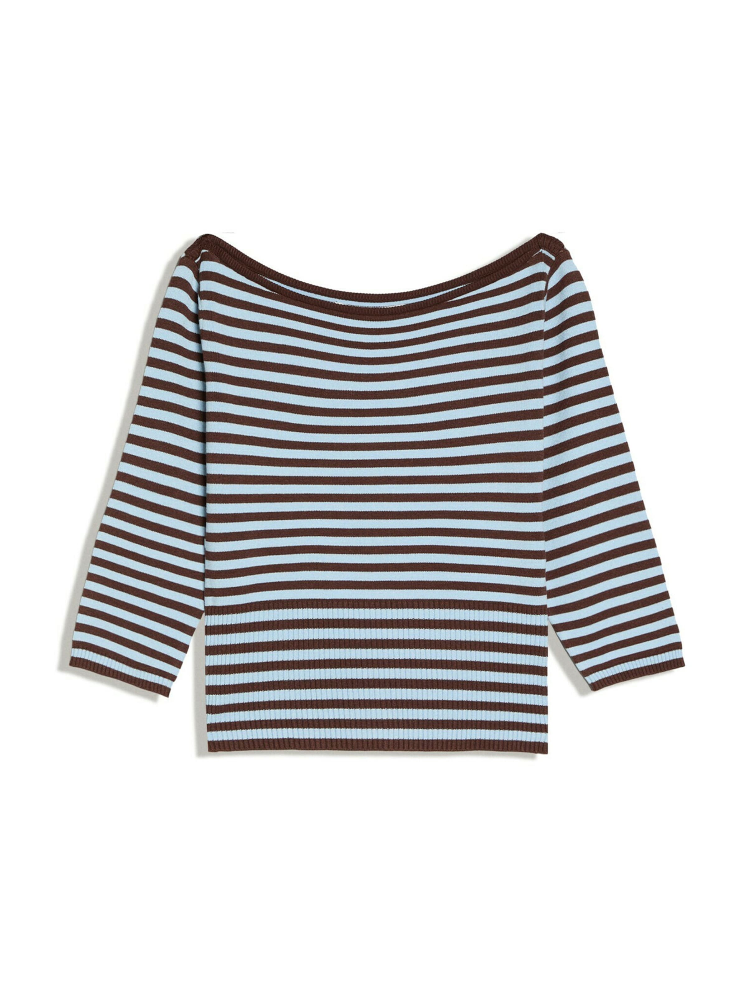 Two-tone sweater