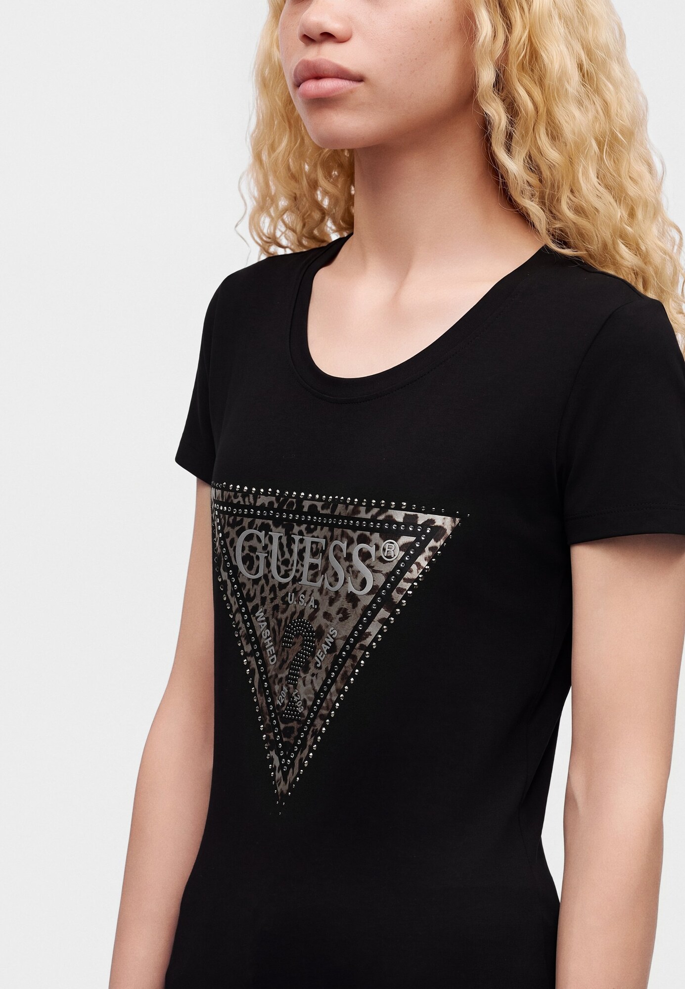 Guess Camiseta De Manga Corta Savanna Leopard Triangle – imagen 2