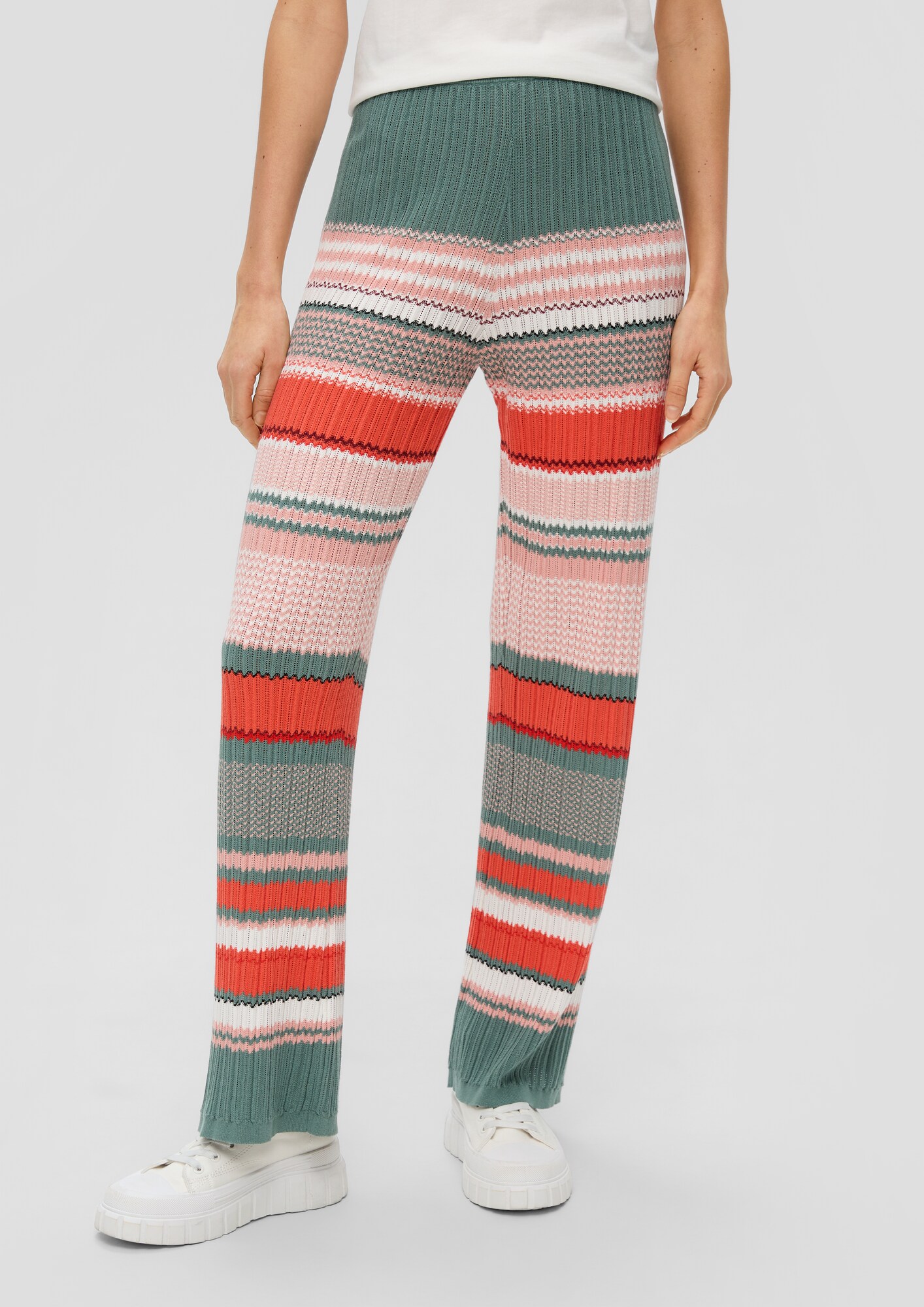 Thumbnail - Hose