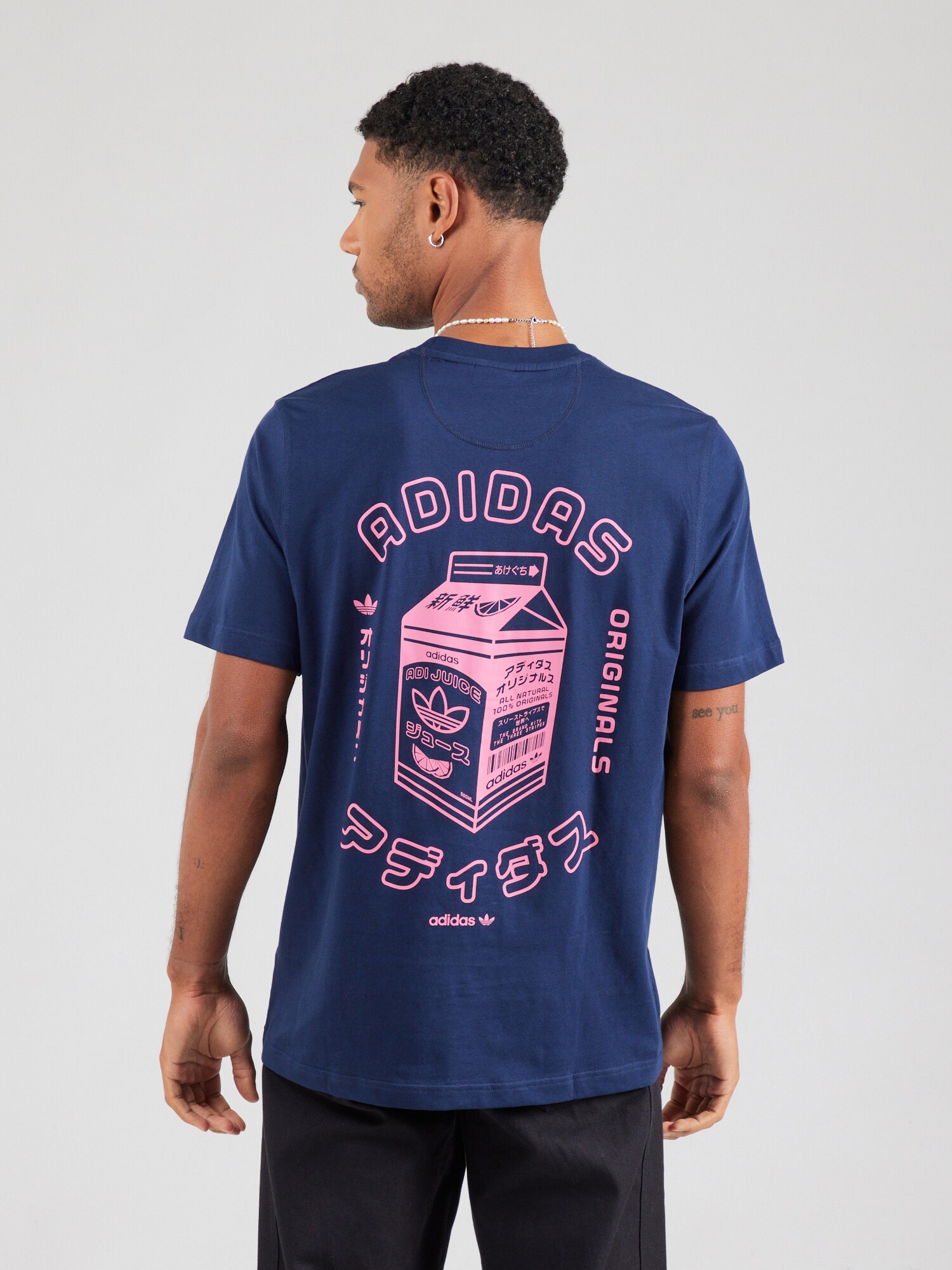 ADIDAS ORIGINALS Póló 'Japan PKG GFX'  tengerészkék / rózsaszín termék 2. képe
