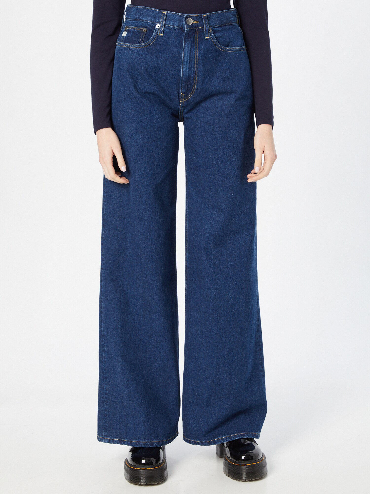 MUD Jeans Farmer 'Sara'  kék farmer / fehér termék 2. képe