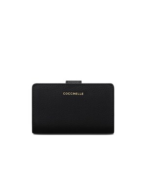 Coccinelle Cartera 'Metallic Soft Wallet Grained Leather'  negro