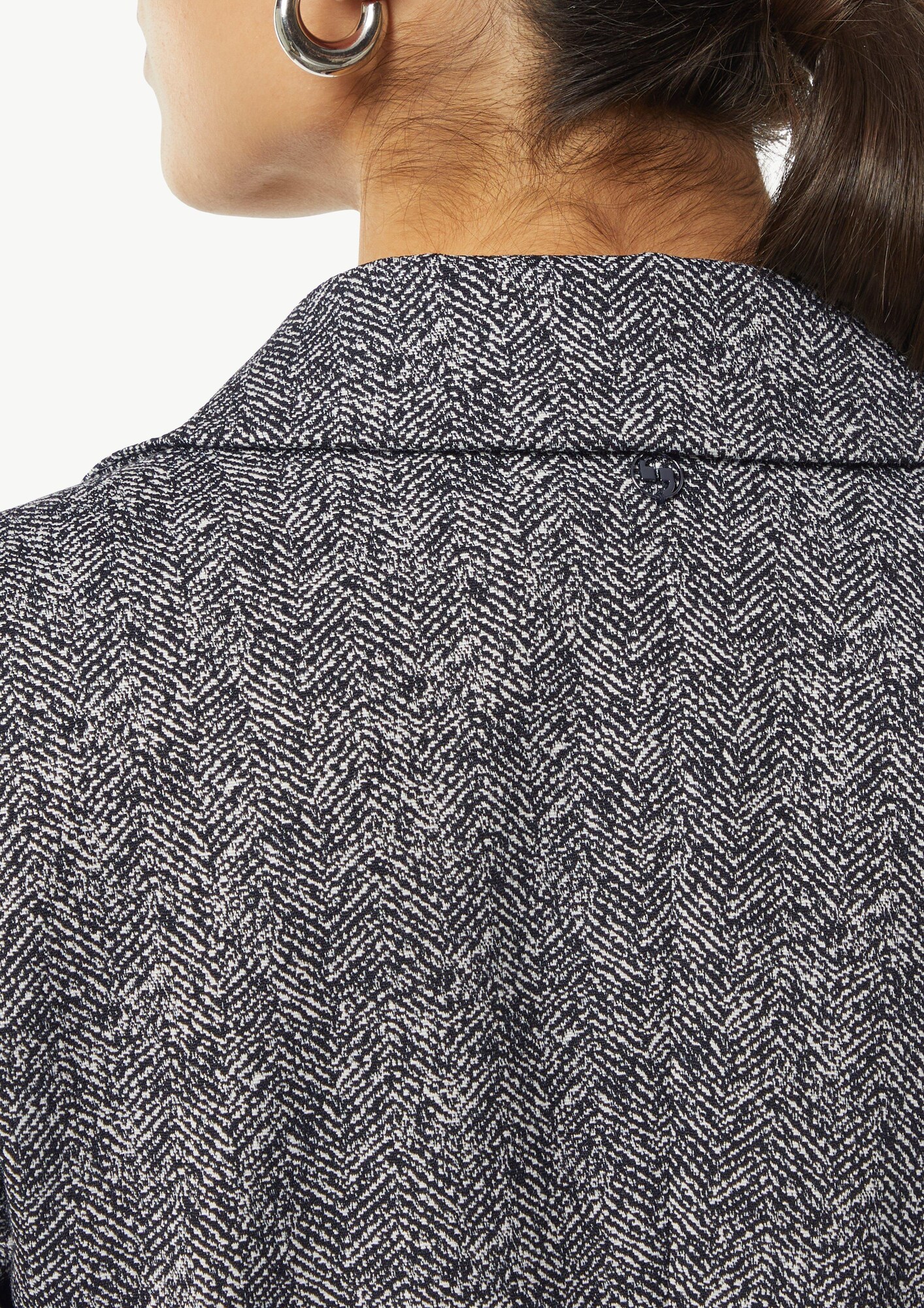 Thumbnail - Blazer