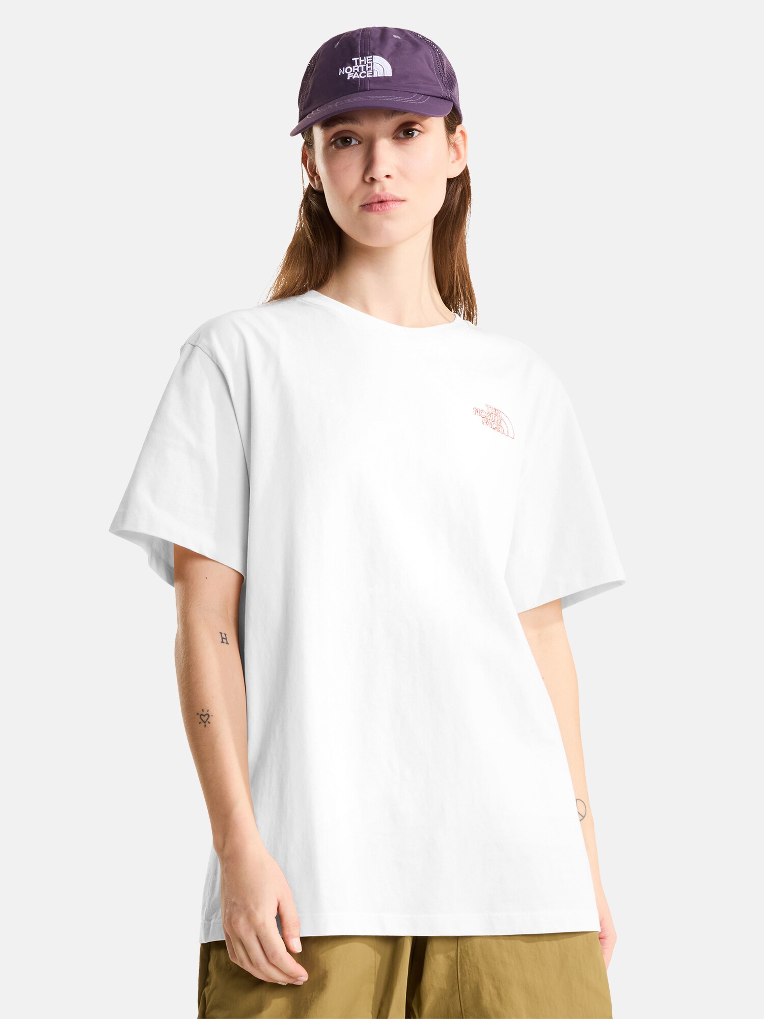 THE NORTH FACE Camiseta 'Flower Scribble' verde hierba / rojo cereza / blanco – imagen 3