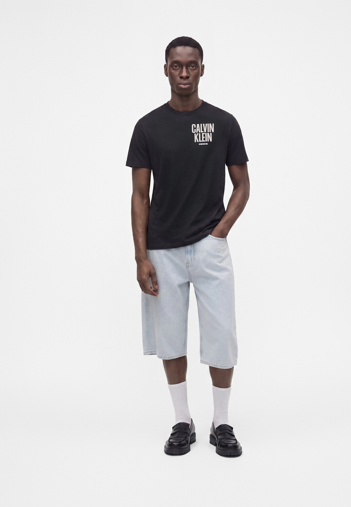 Calvin Klein Jeans Camiseta negro / blanco – imagen 70