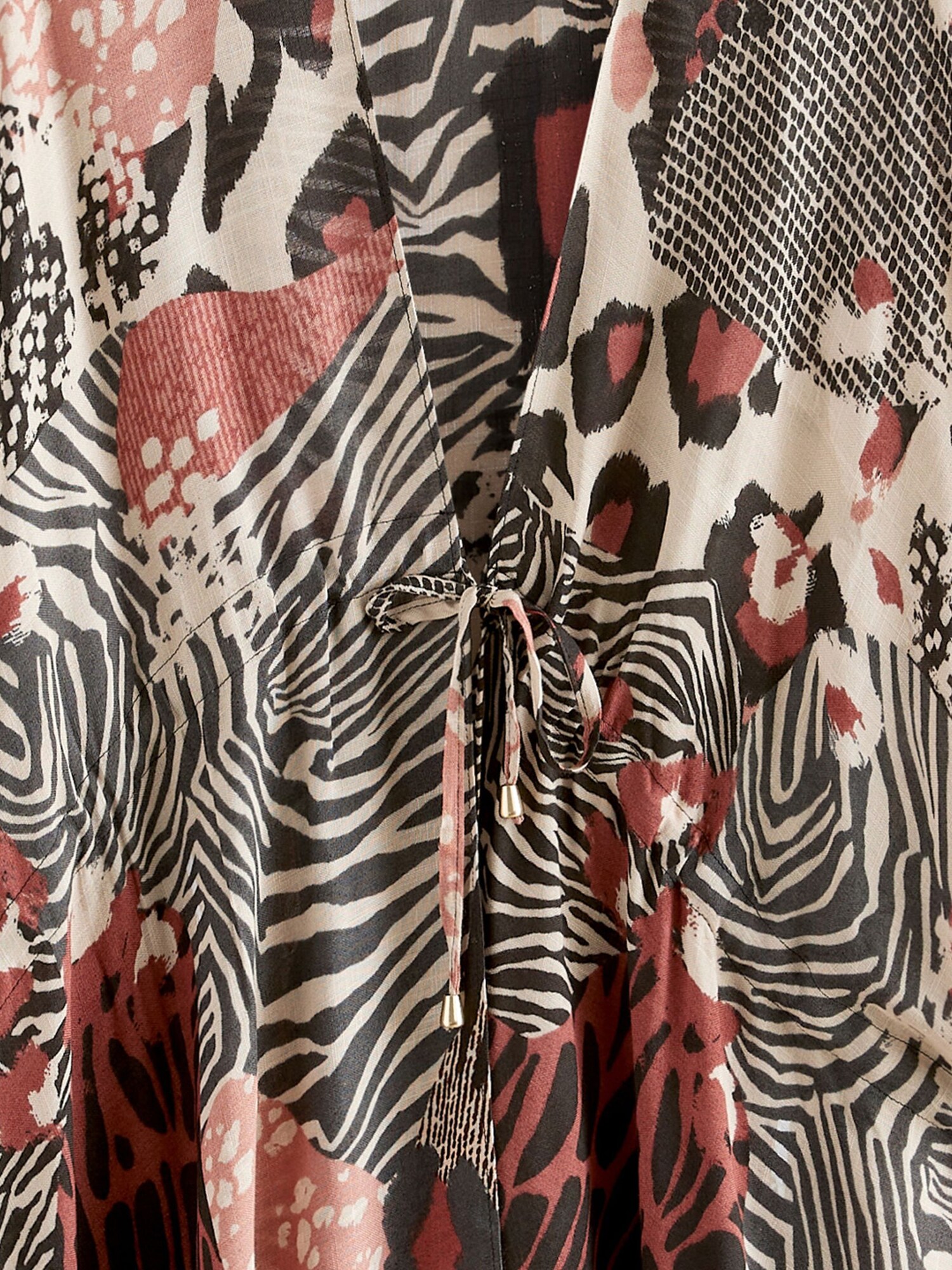 Thumbnail - Next Kimono