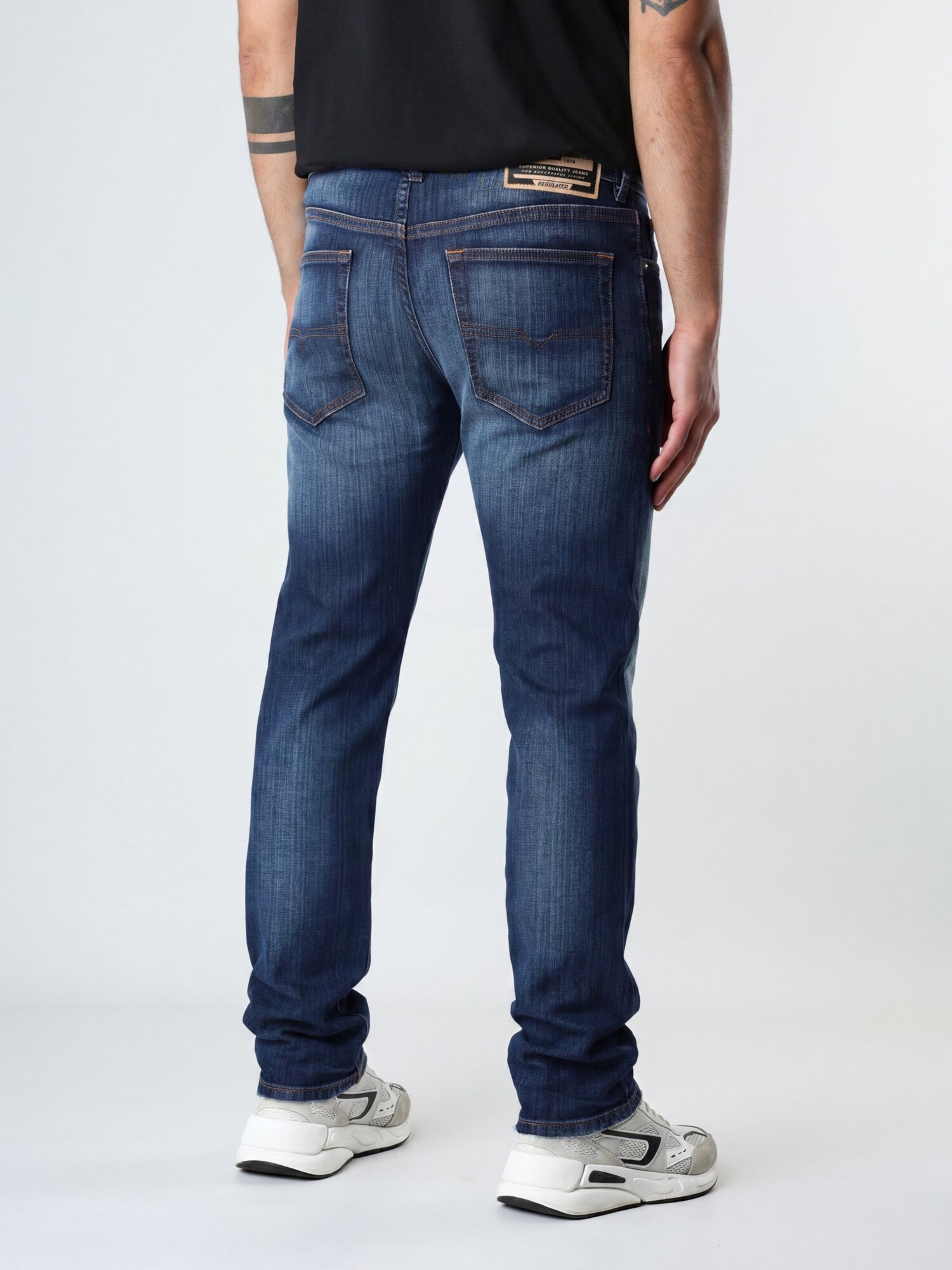 DIESEL Vaquero 'BUSTER-X' azul oscuro – imagen 3