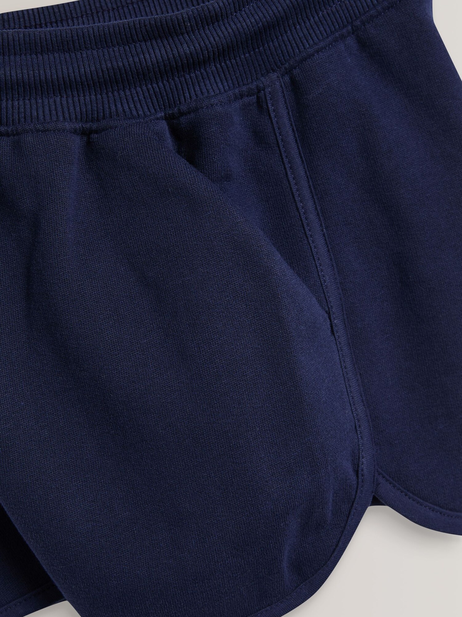 Thumbnail - Hose