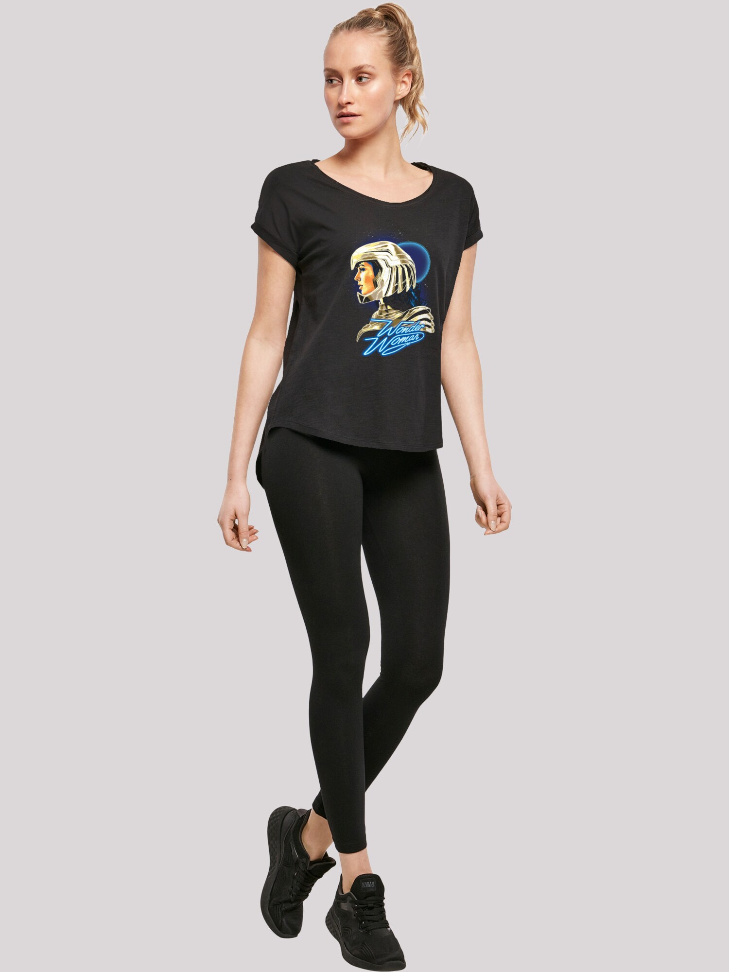 Thumbnail - T-Shirt 'DC Comics Wonder Woman 84 Retro Gold Helmet'