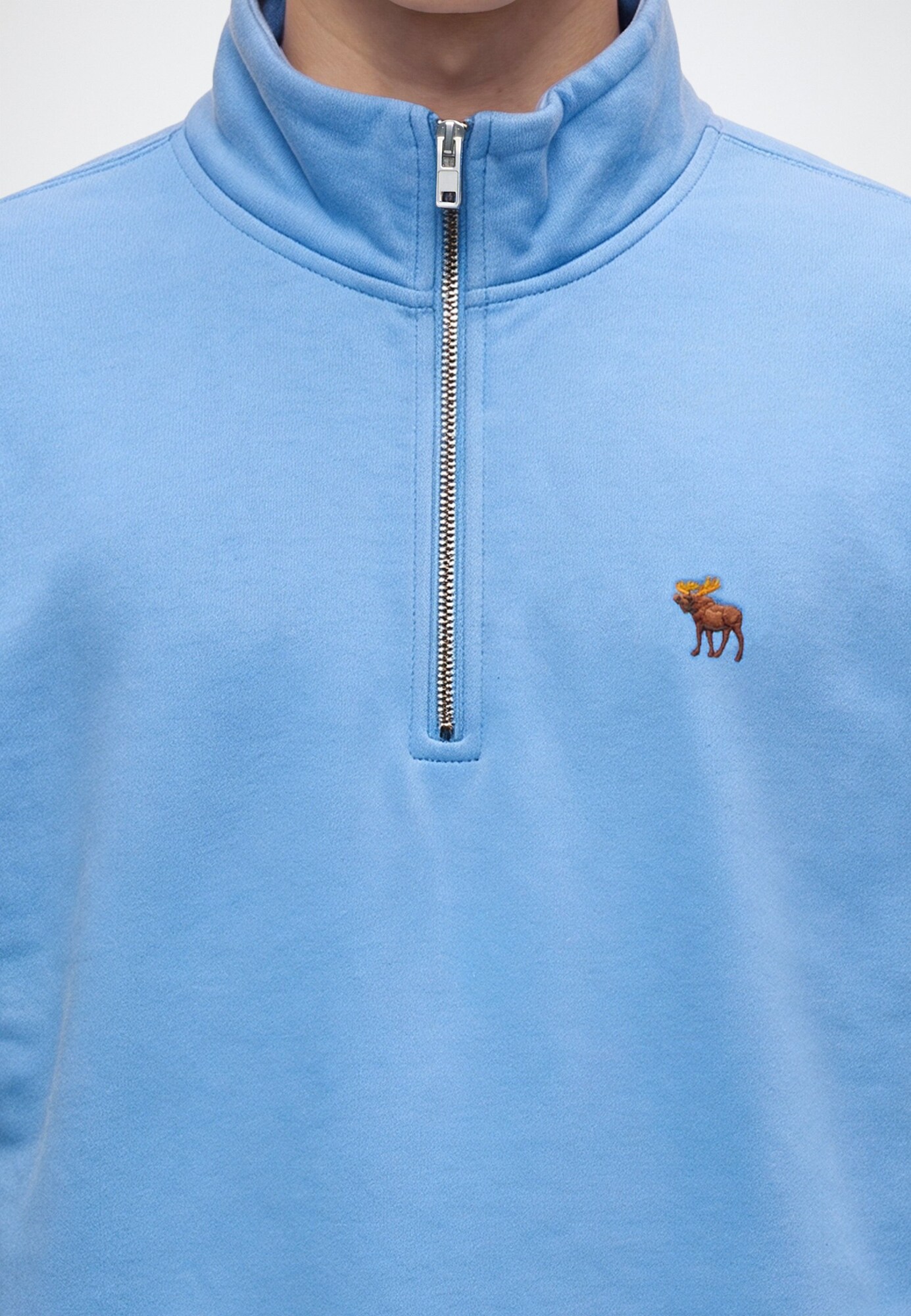Abercrombie & Fitch Sudadera 'SILVER LAKE' azul cielo – imagen 3