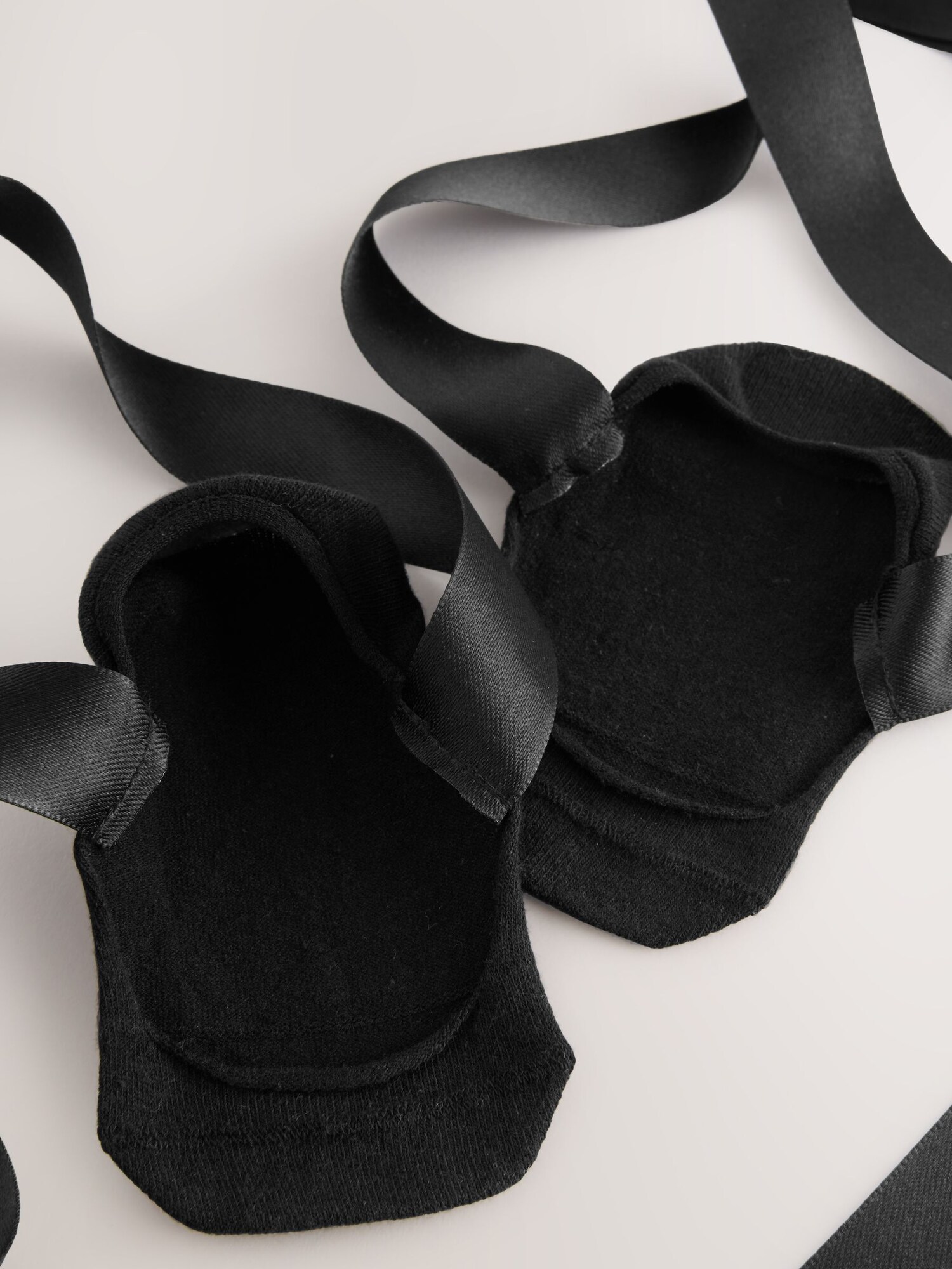 Thumbnail - Next Socken